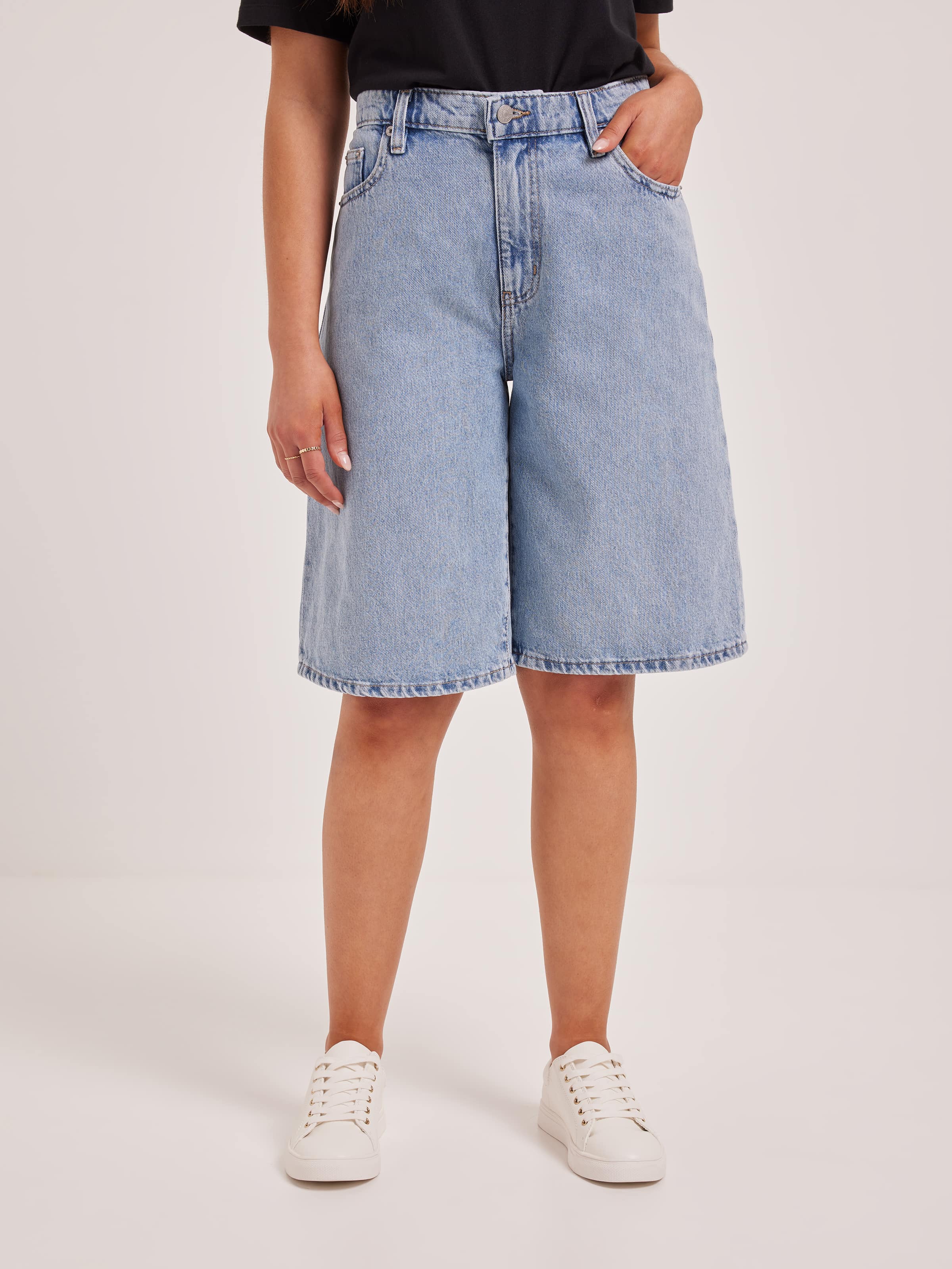 Slouch Jort In Lucid Blue