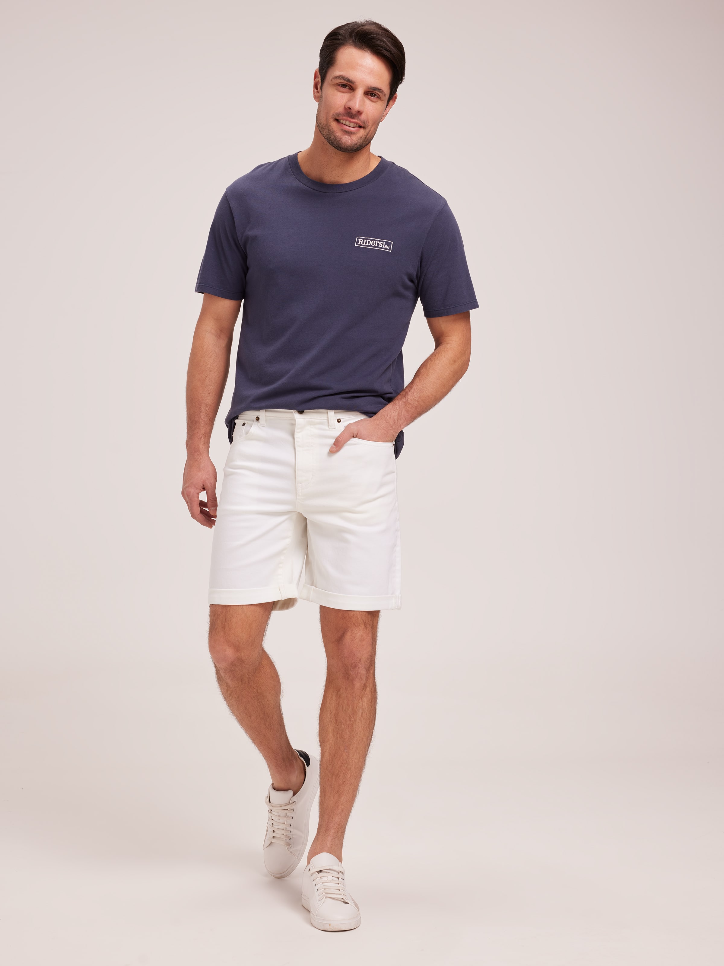 R3 Short In White Wash