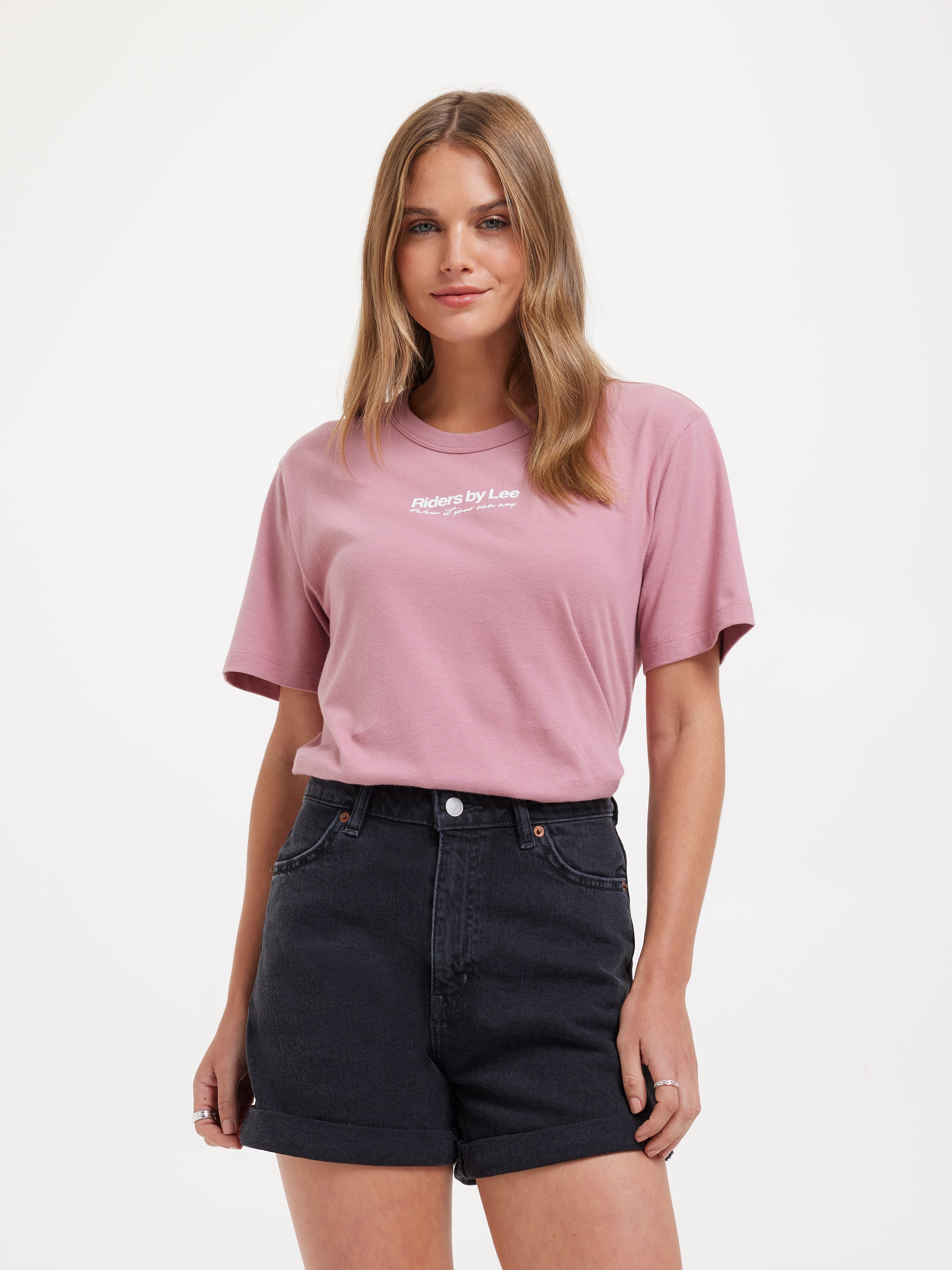 Girlfriend Short In Charred Black