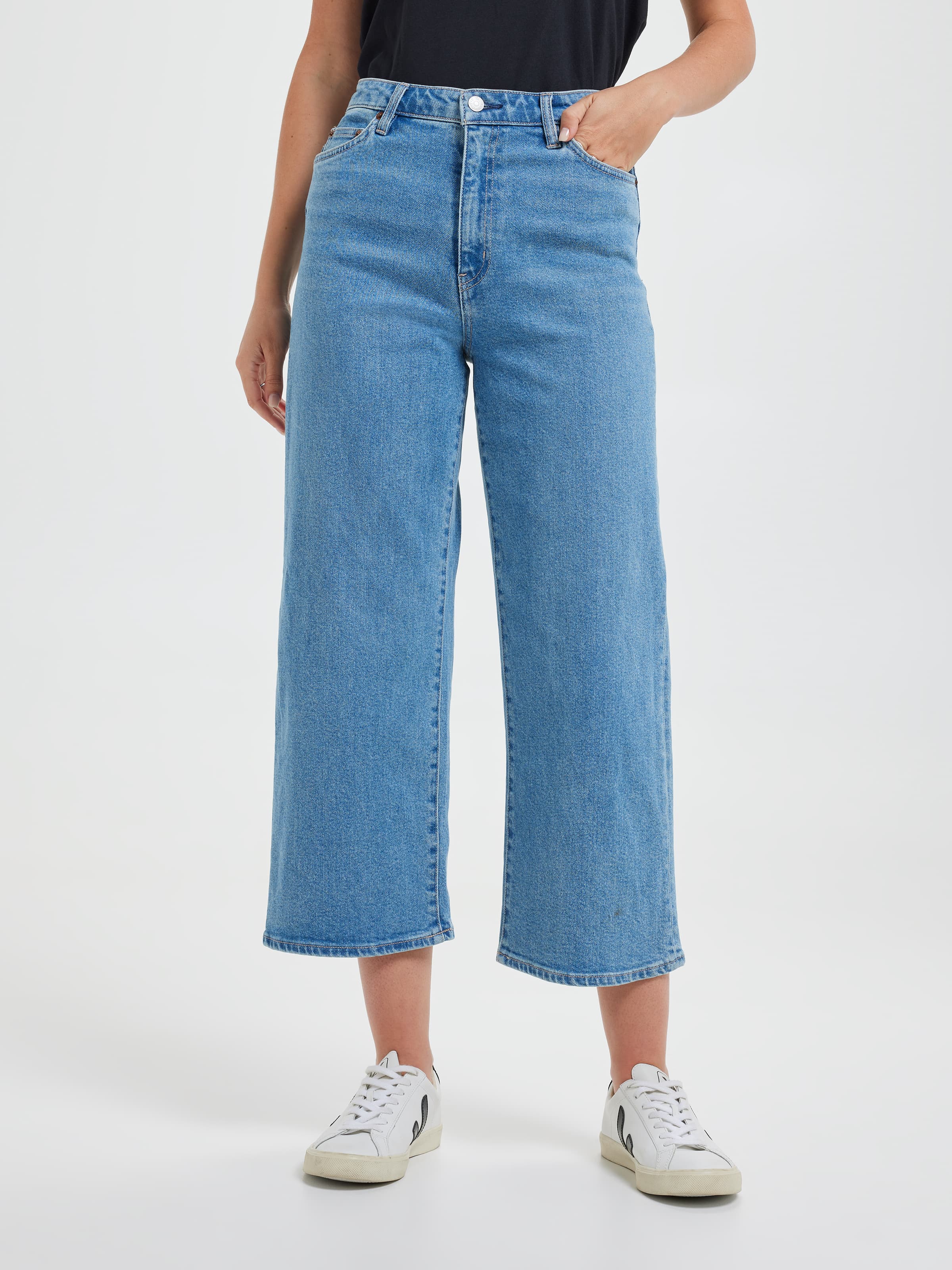 Hi Wide Crop Jean In Indigo Dream