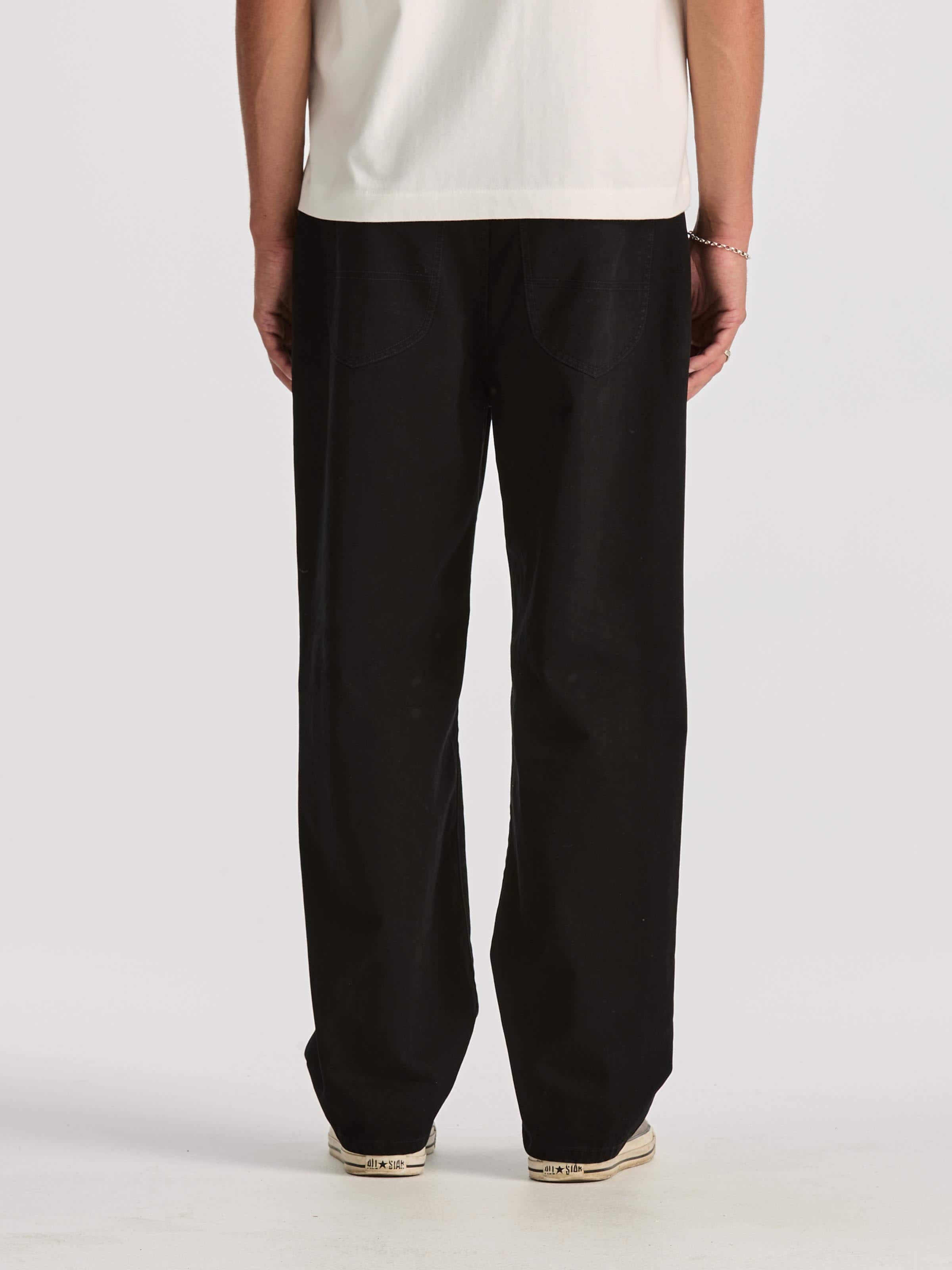 R5 Relaxed Chino In Washed Black