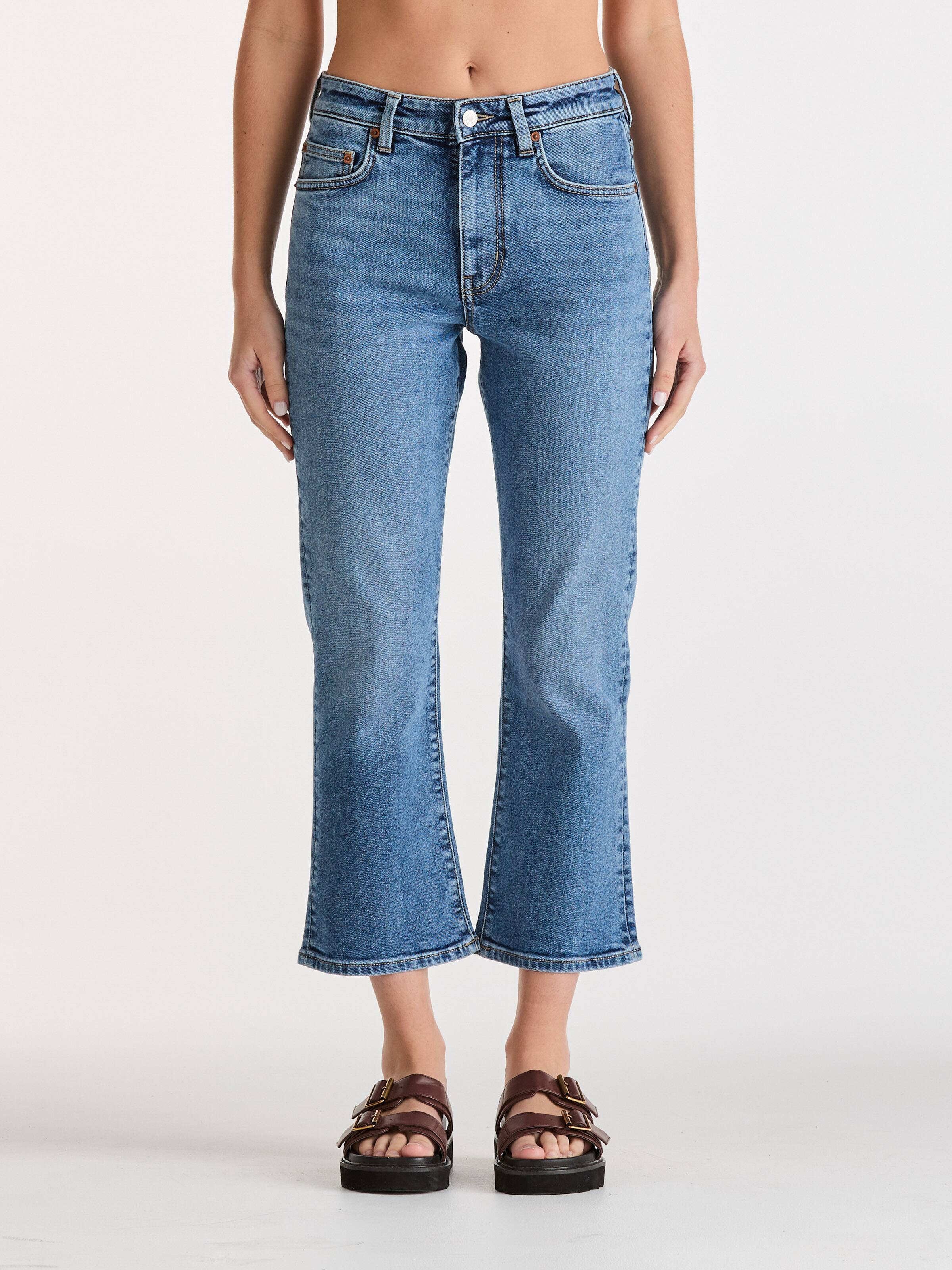 Mid Bootcut Crop In Blue Supernova