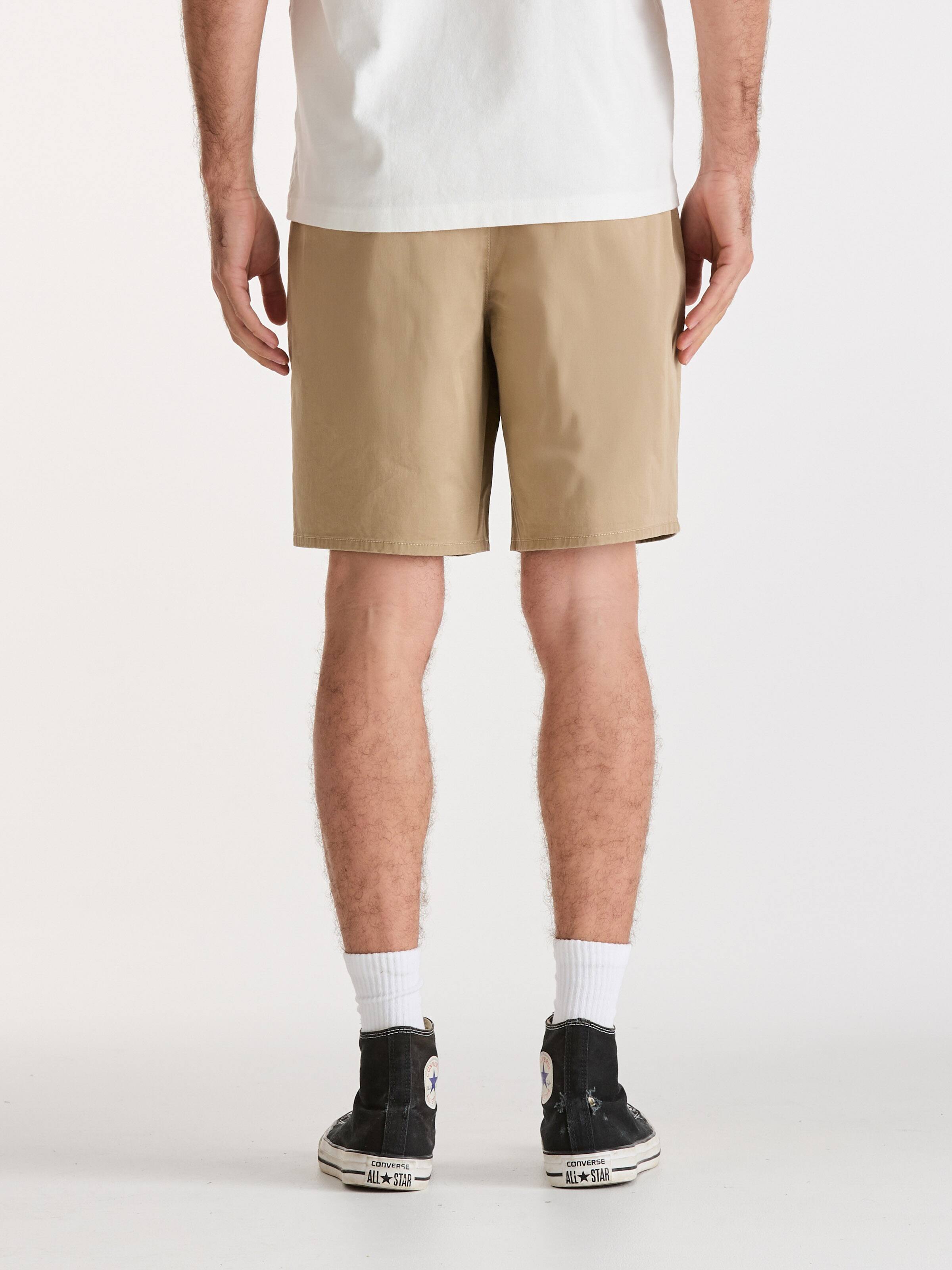 R4 Chino Short In Light Camel
