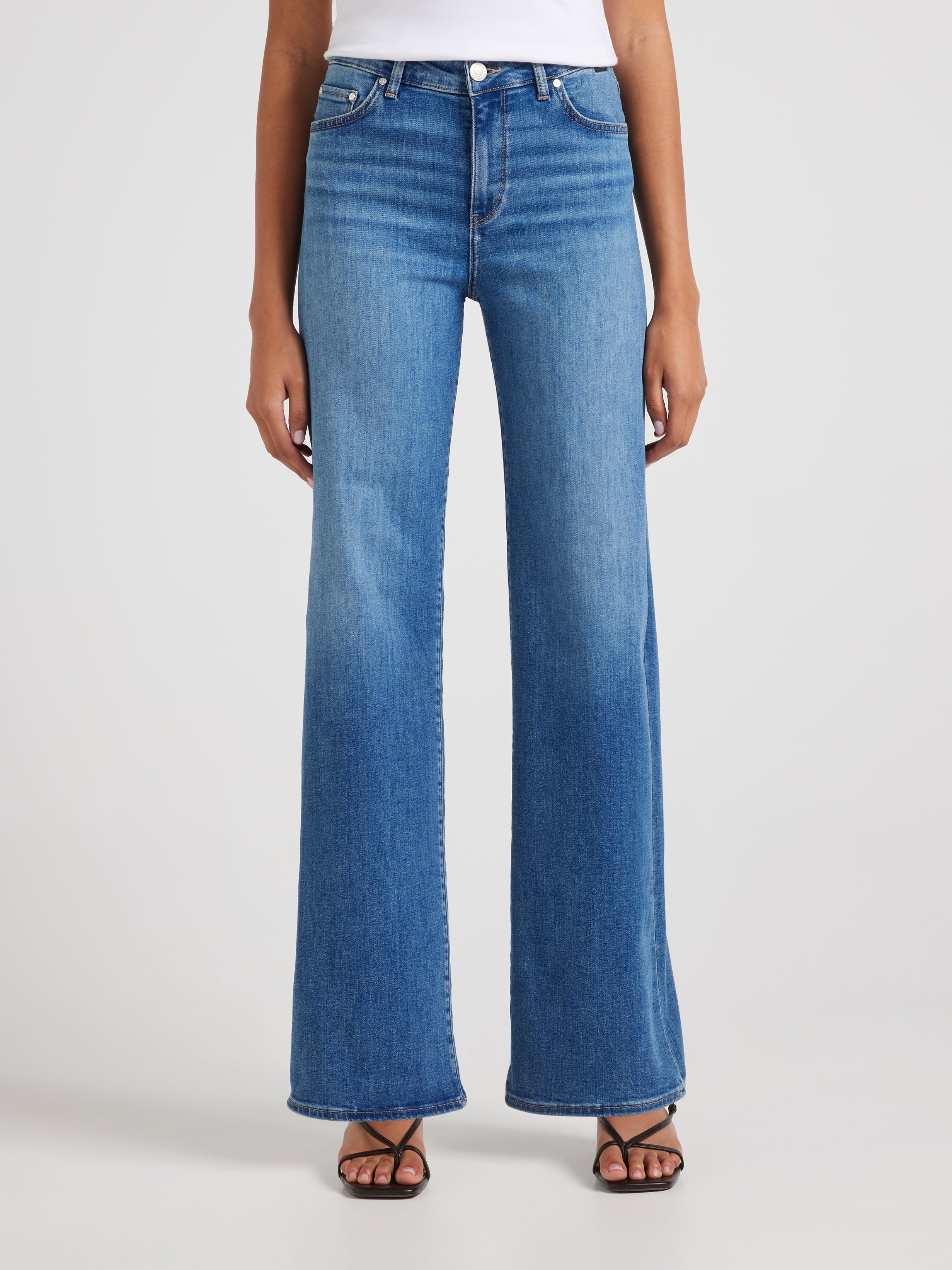 Paloma Wide Leg In Mid Brushed Tribeca