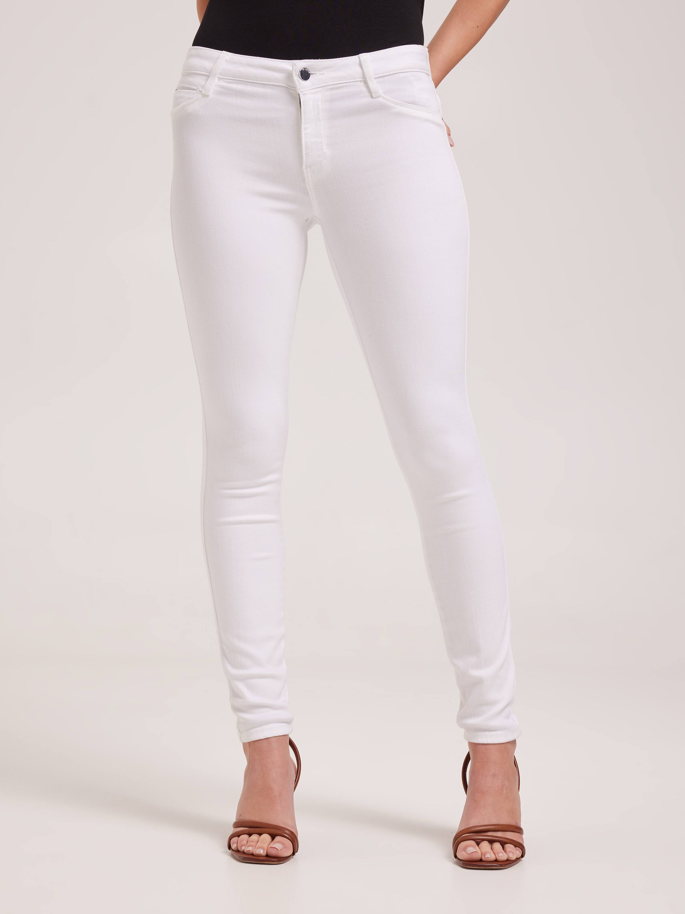 Sexy Skinny Curvy Jean In White