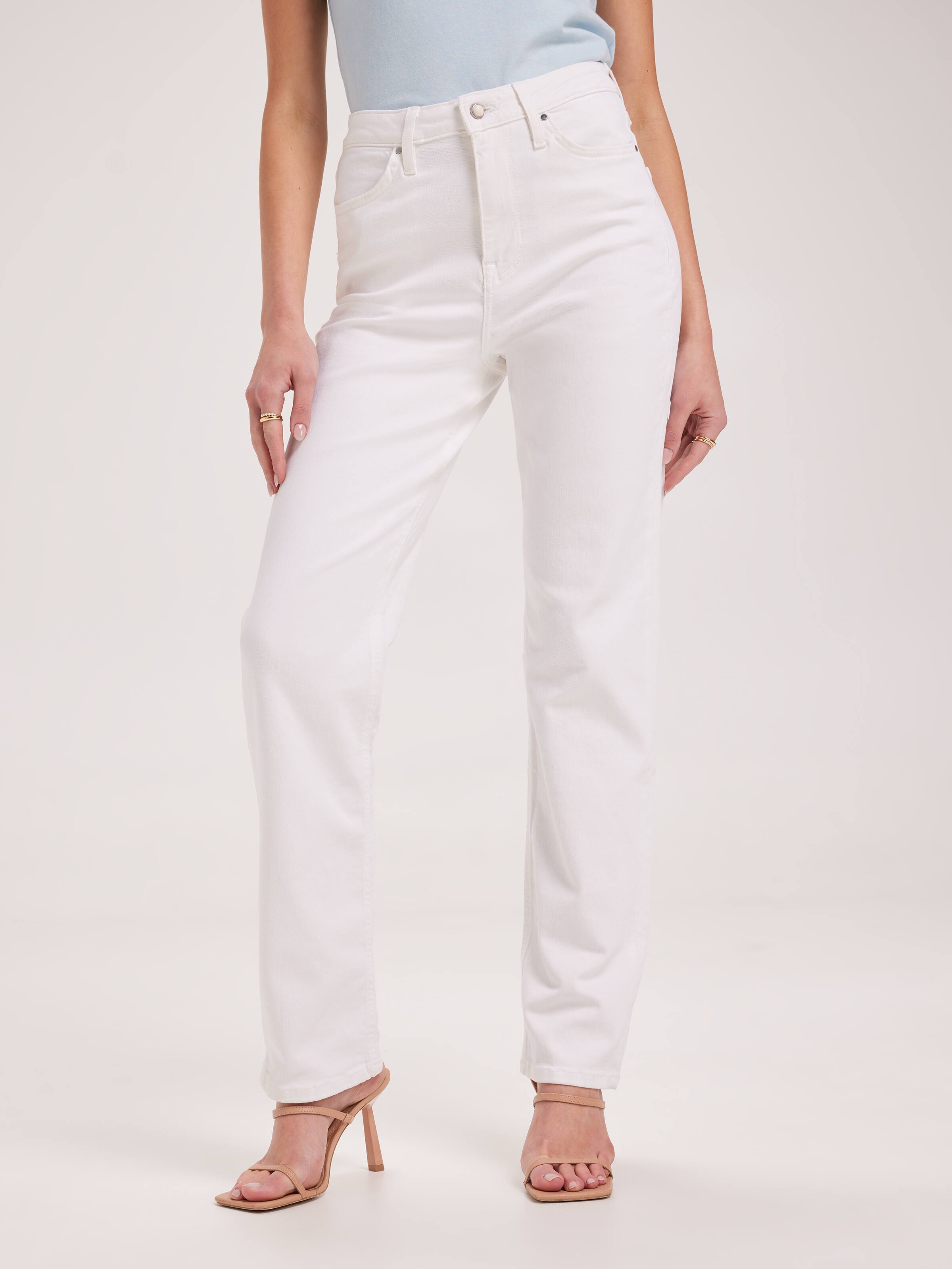 Hollywood Jean In Toubab