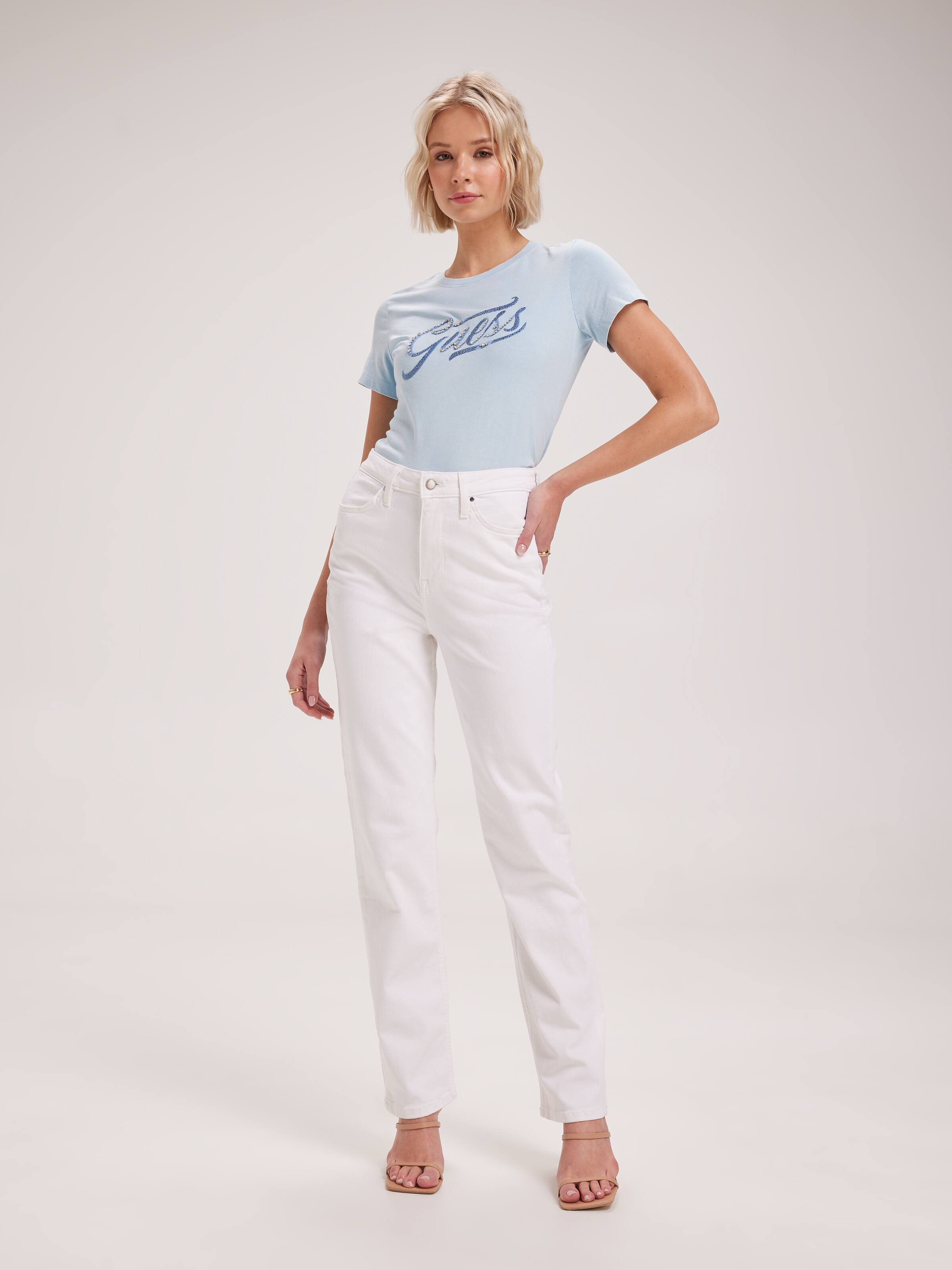 Hollywood Jean In Toubab