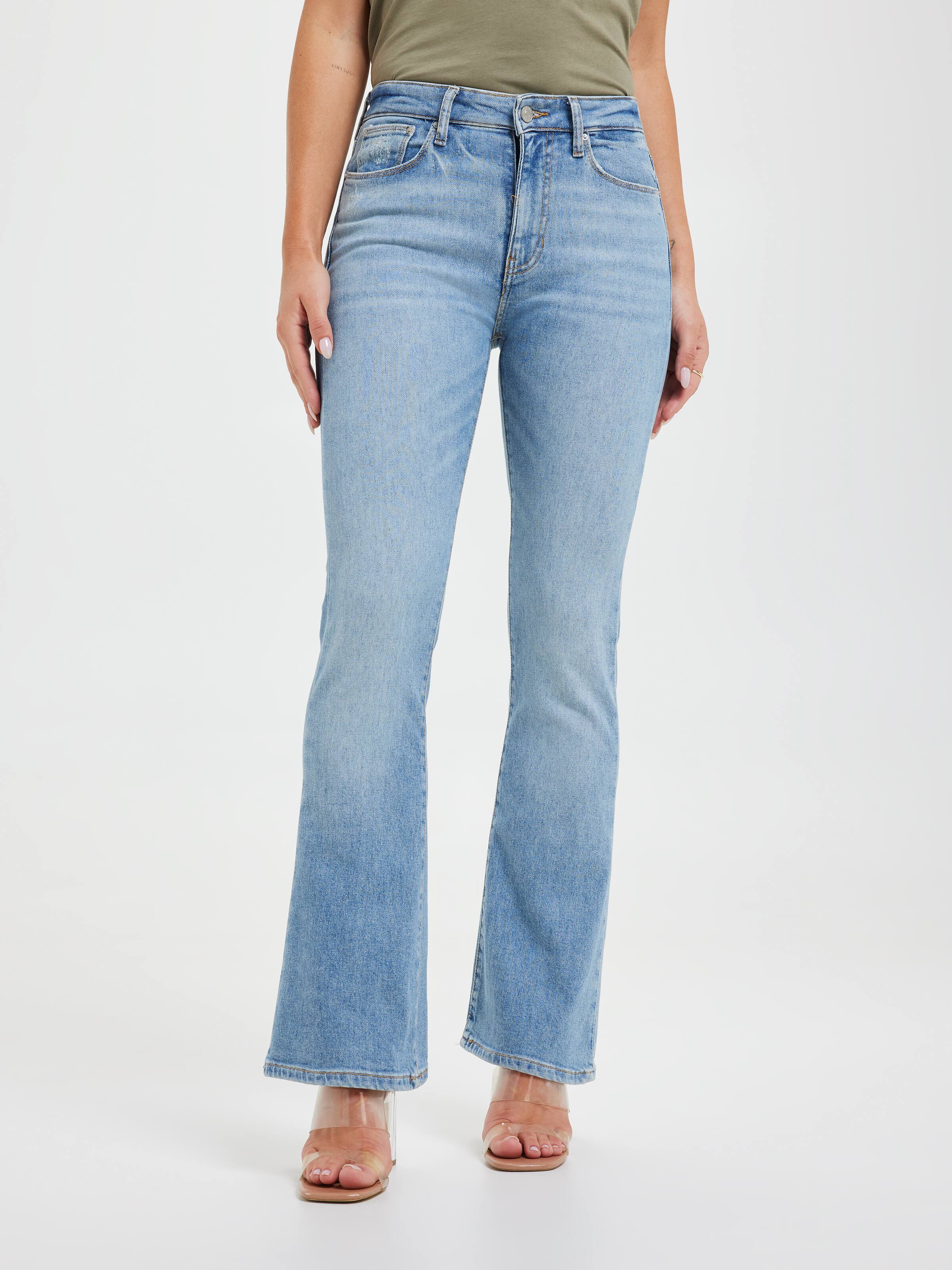 Sexy Flare Jean In Feelings Wash