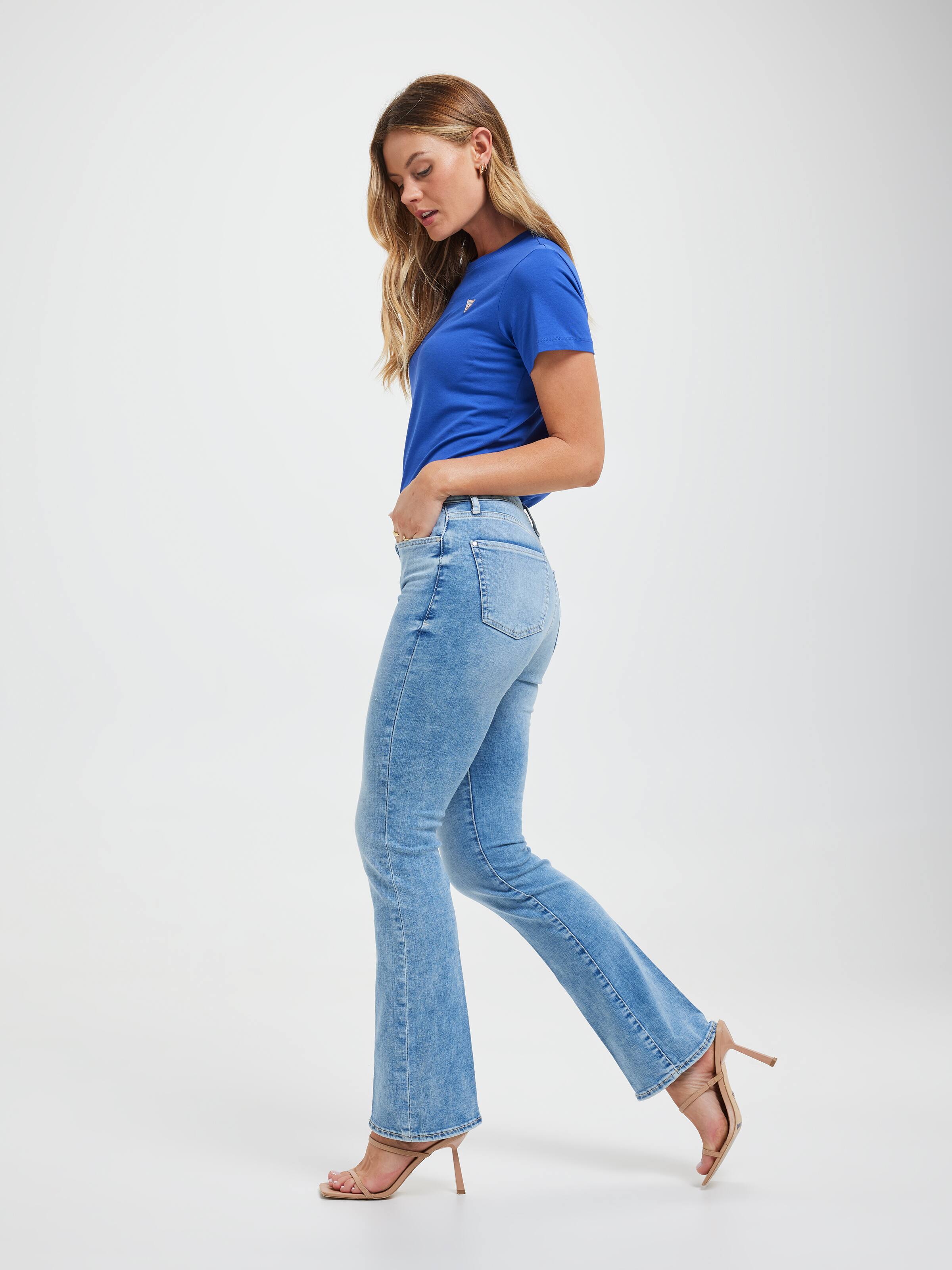 Sexy Flare In Bella Vita