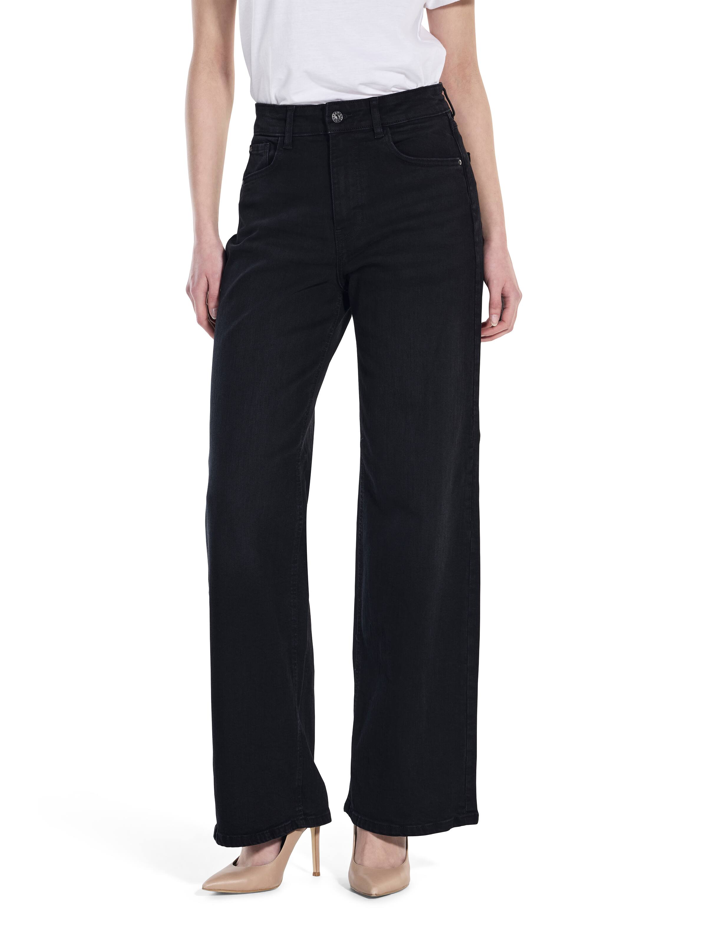 Flavia Flare In Tasmania Black