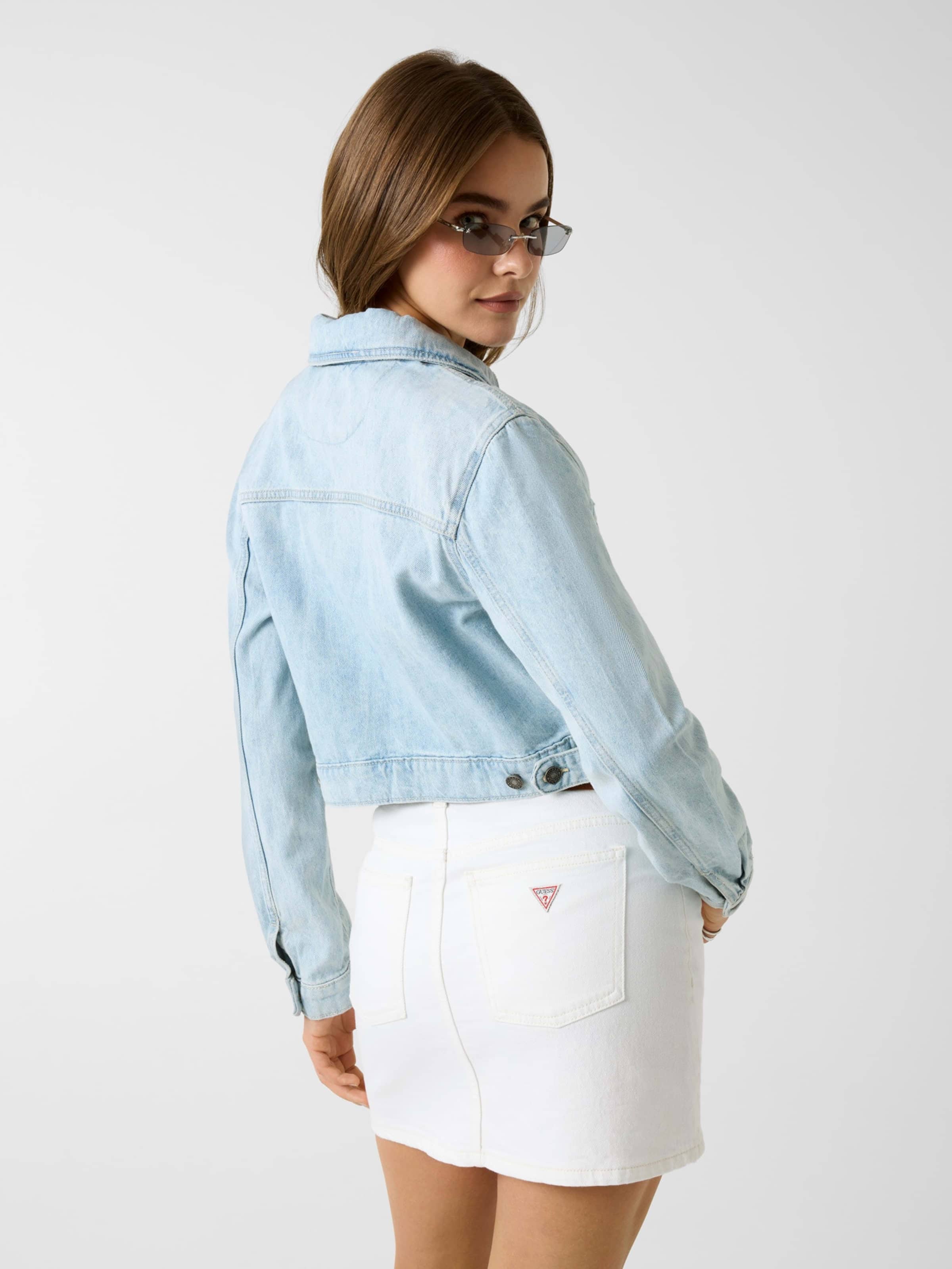 Jeans Cropped Zipped Trucker In Ultra Light Pool Water