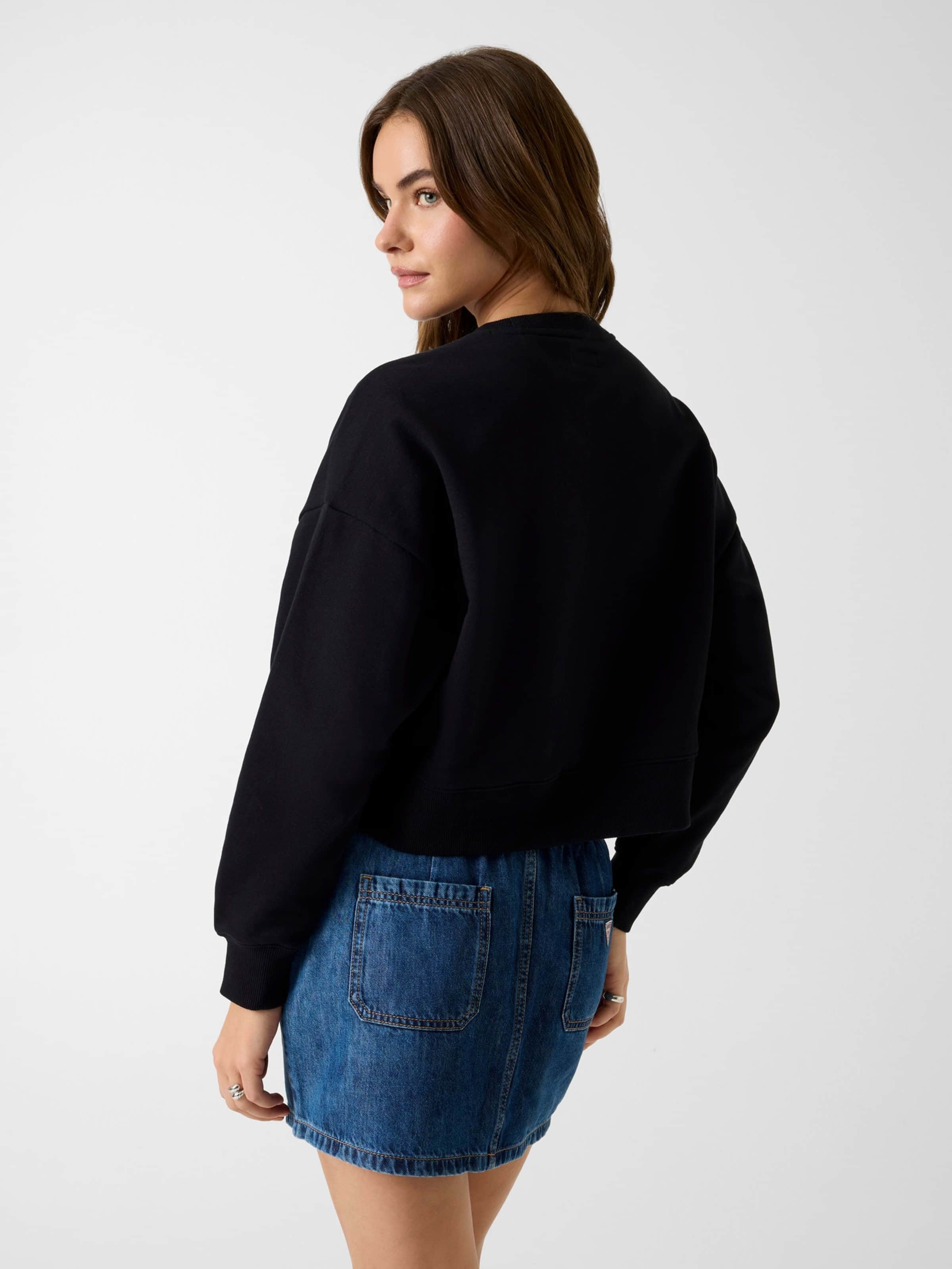 Jeans Drop Shoulder Crop Sweat In Jet Black