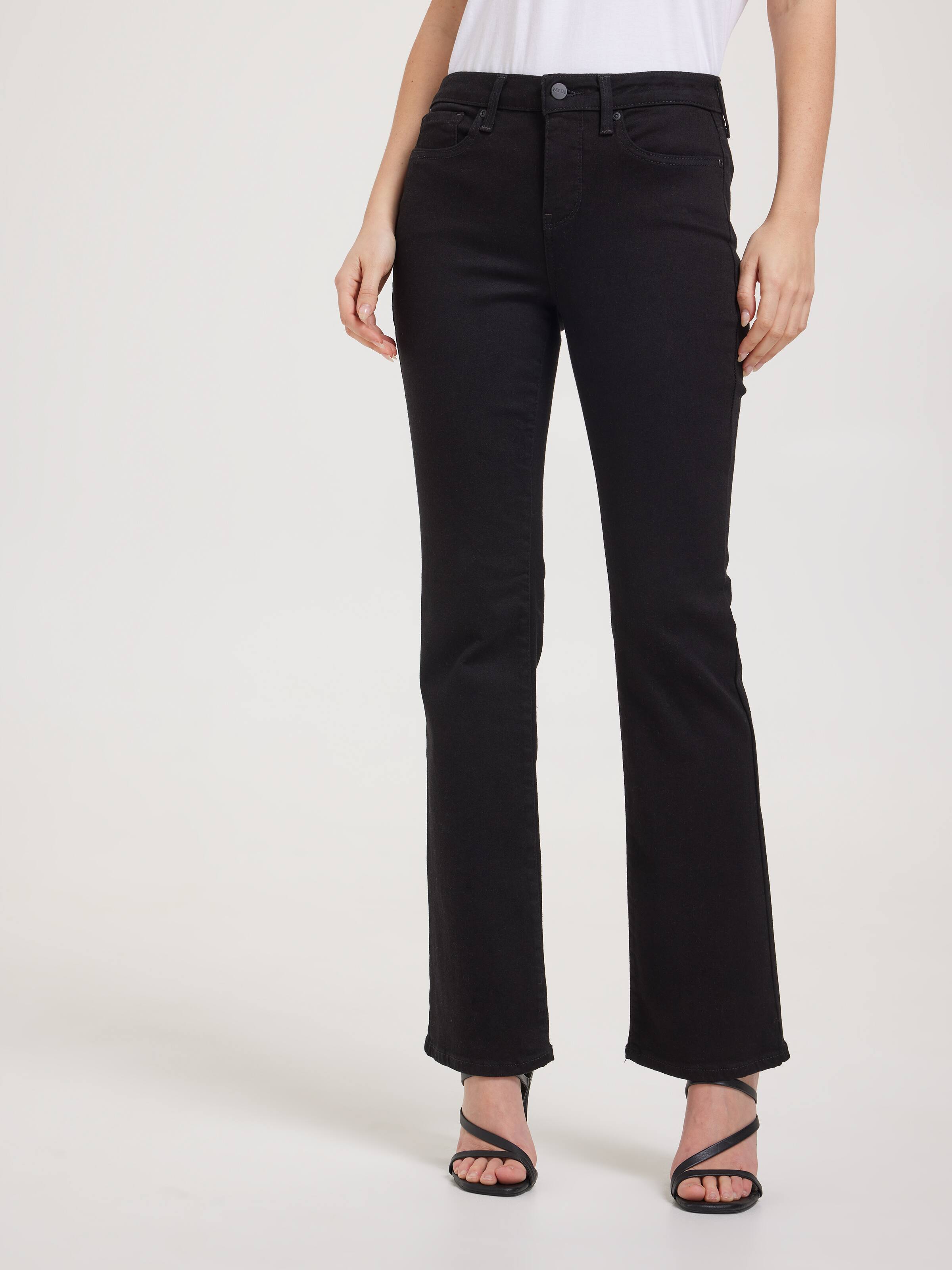 Barbara Bootcut Jean In Black