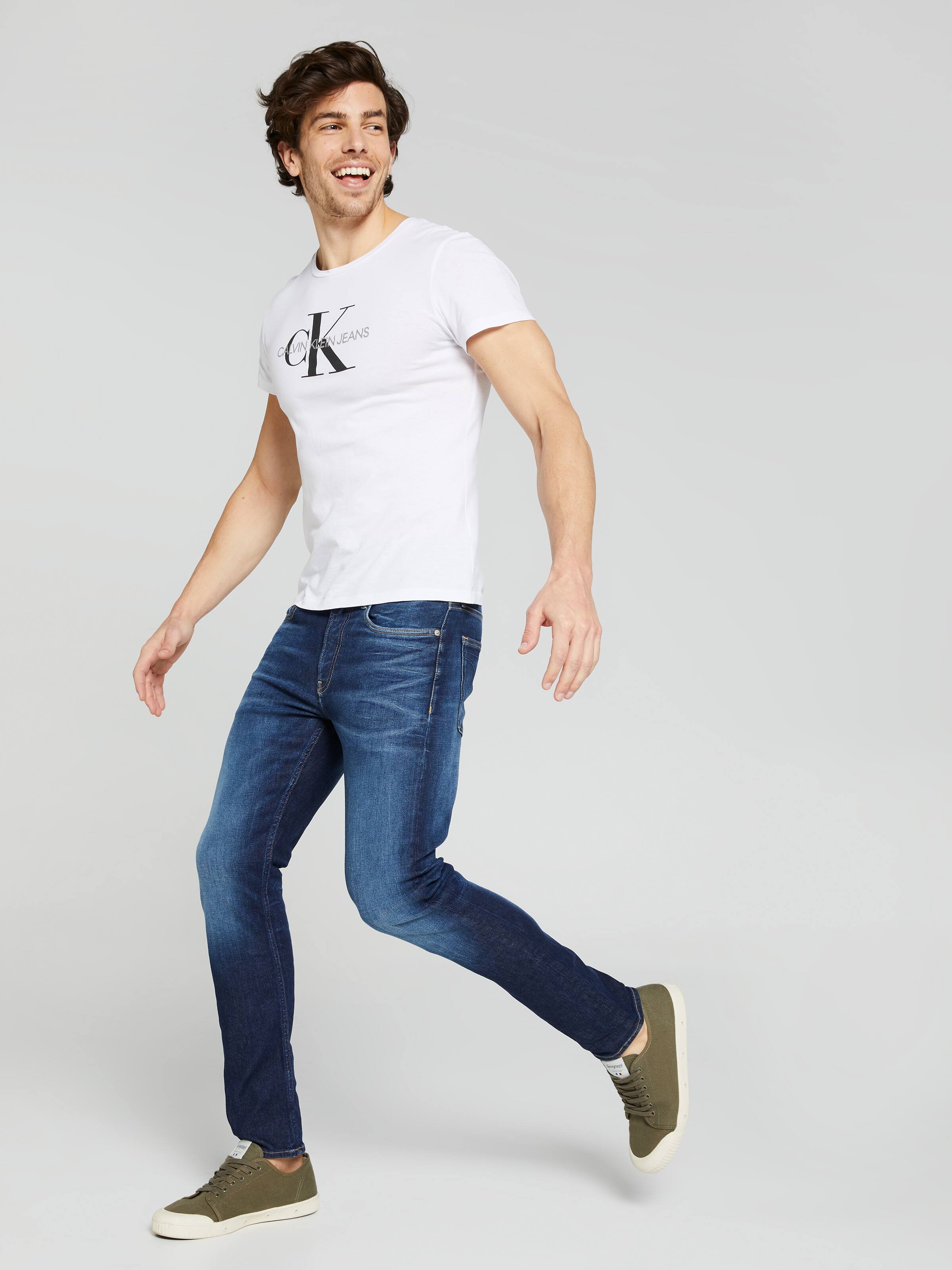 Slim Taper Jean In Dark Blue