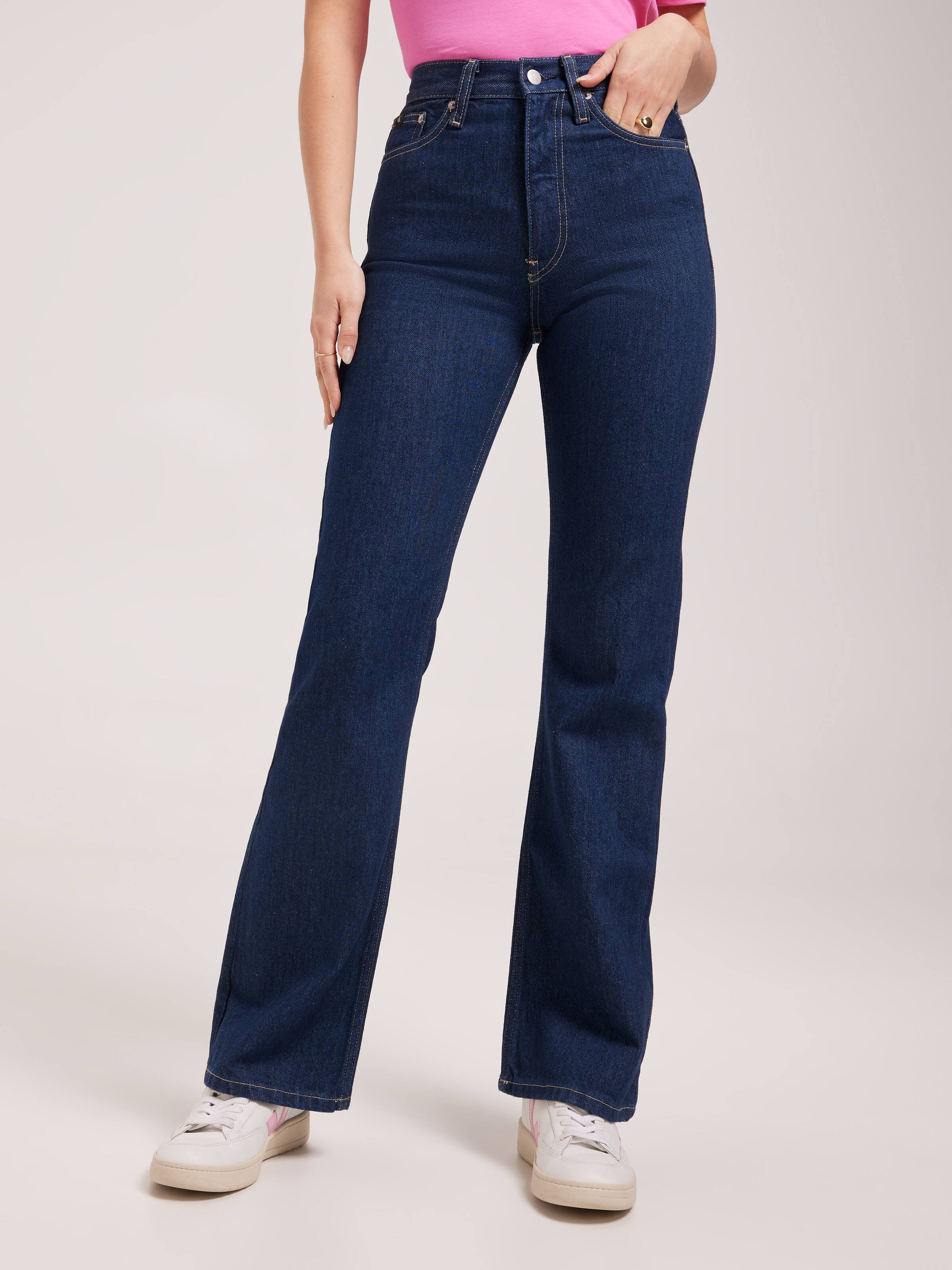 Authentic Bootcut Jeans In Rinse