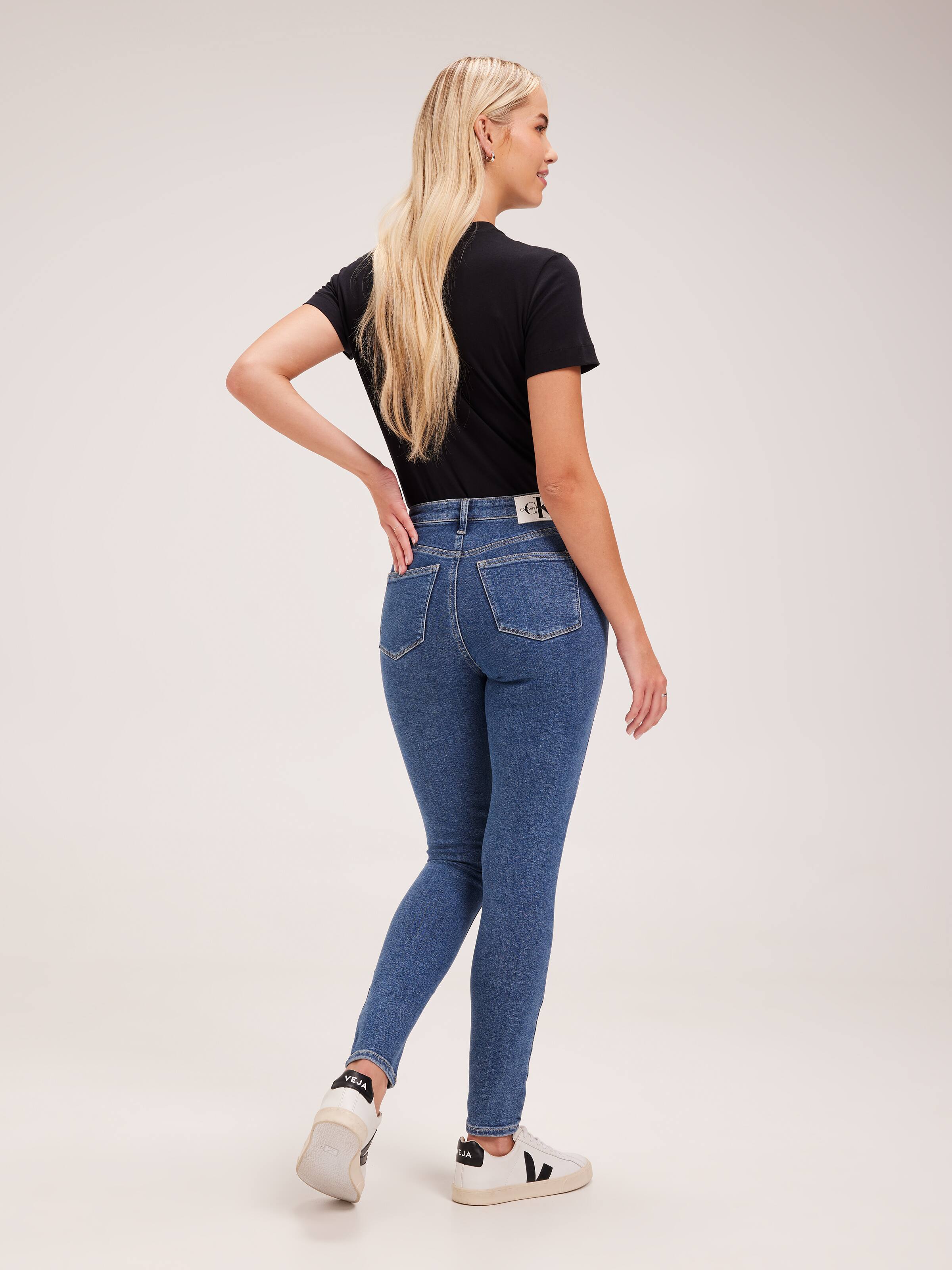 Calvin Klein High-Rise Straight-Leg Jean – White Stripe