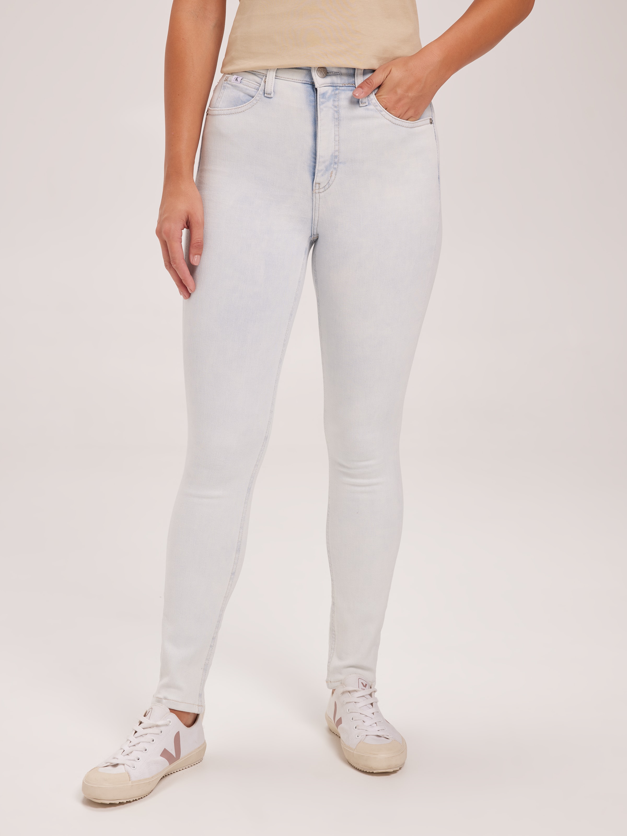 High Rise Skinny In Bleach Blue