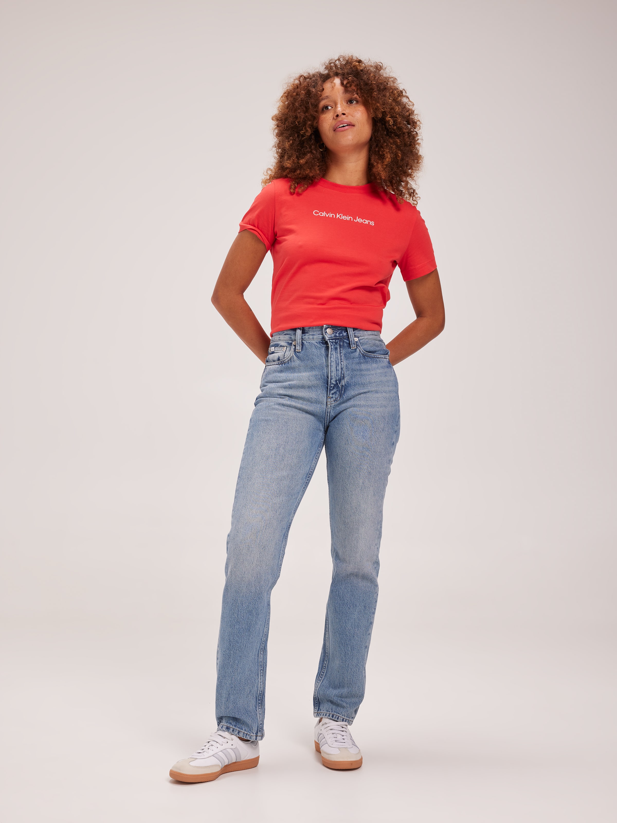 Authentic Slim Straight In Denim Light