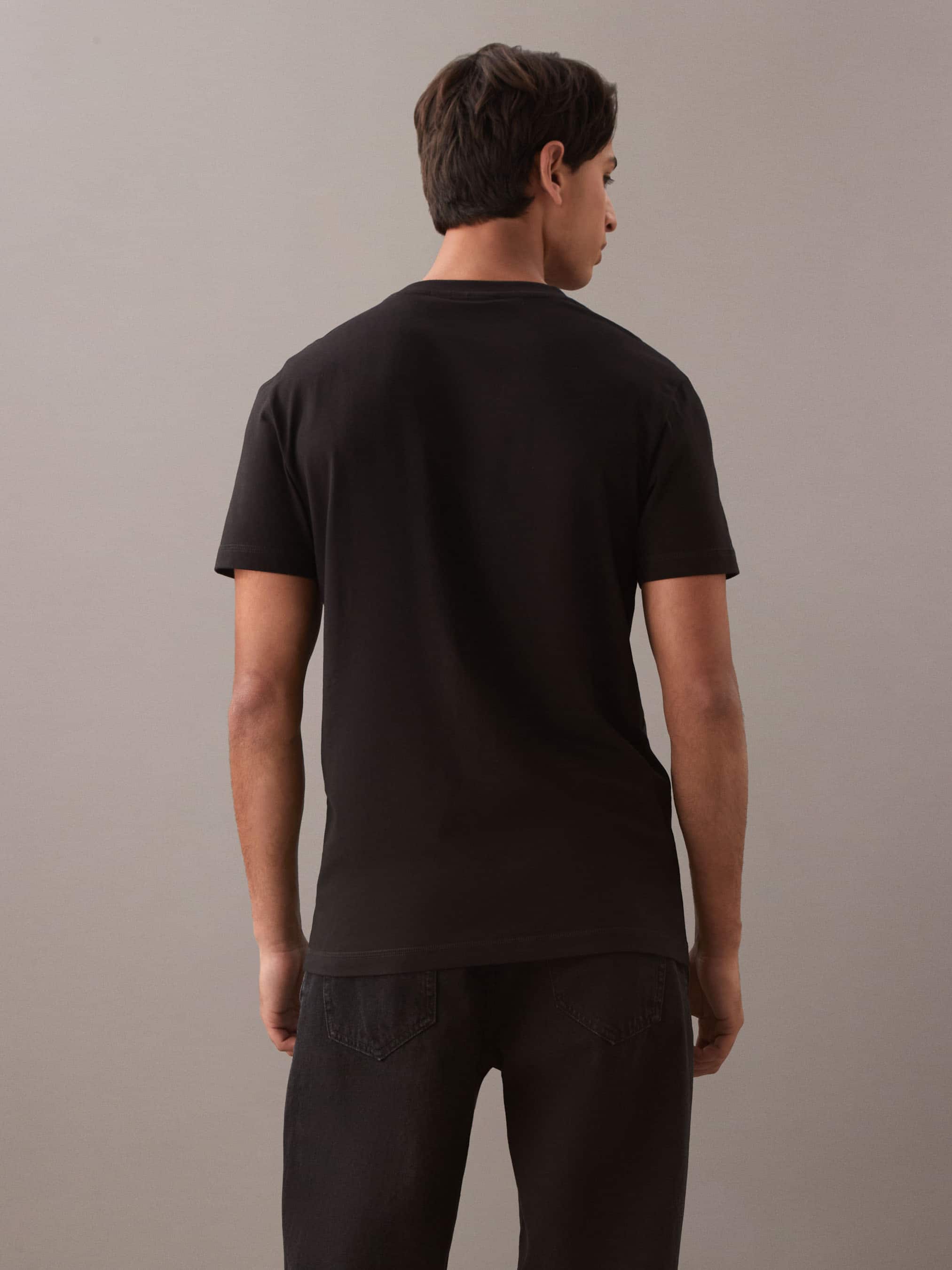 Monologo Tee In Black