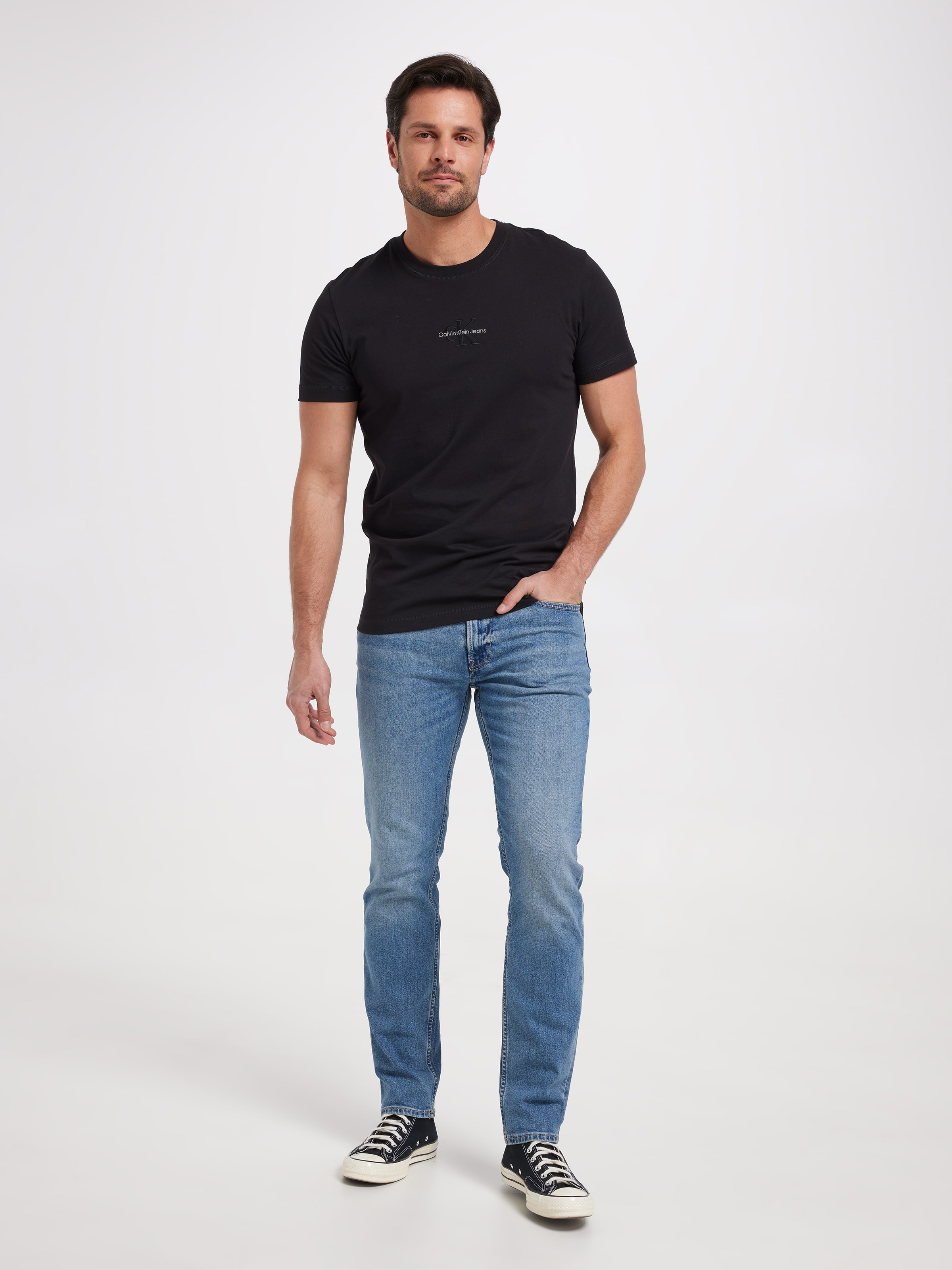 Monologo Tee In Black