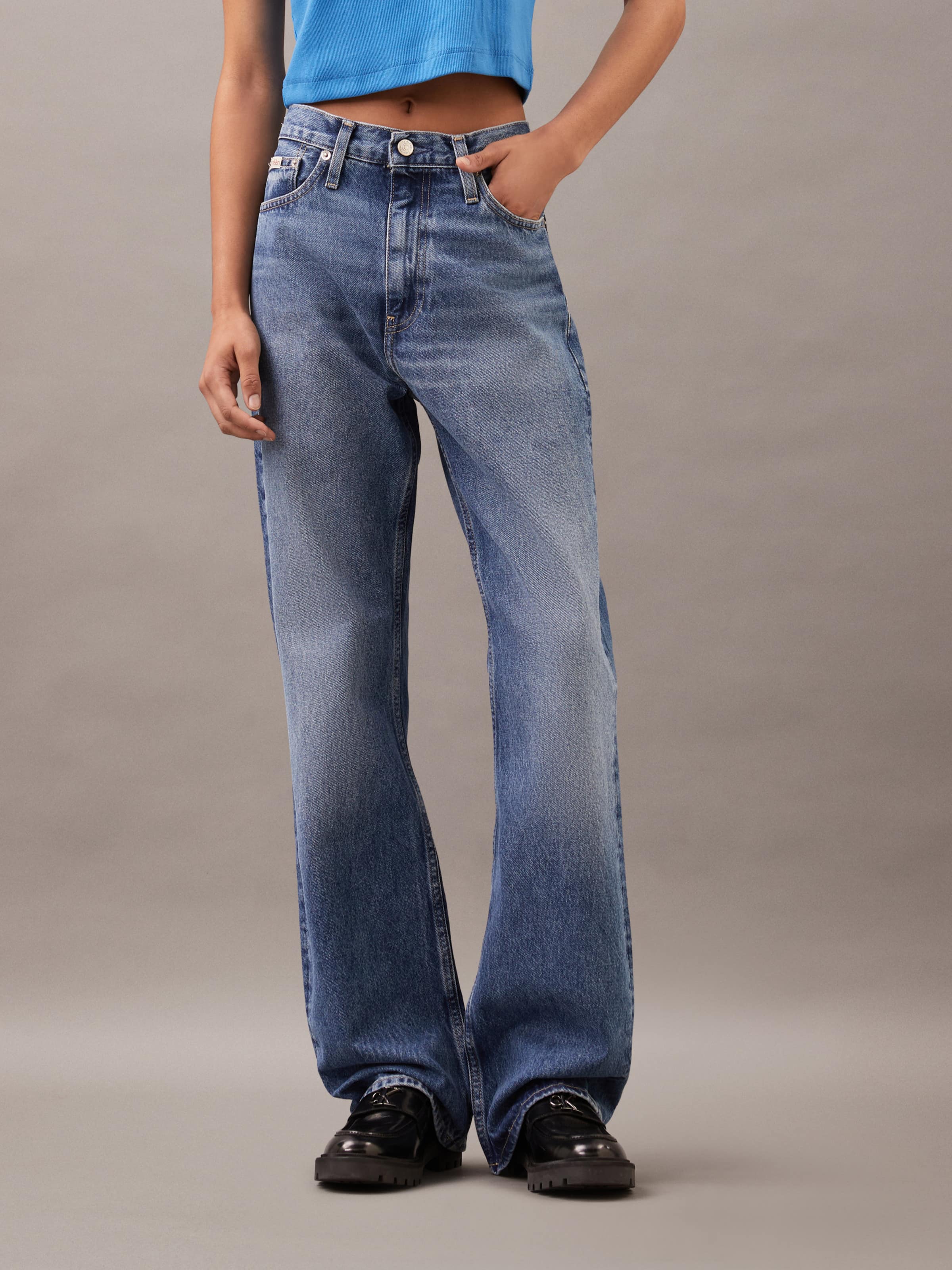 Authentic Bootcut In Denim Medium