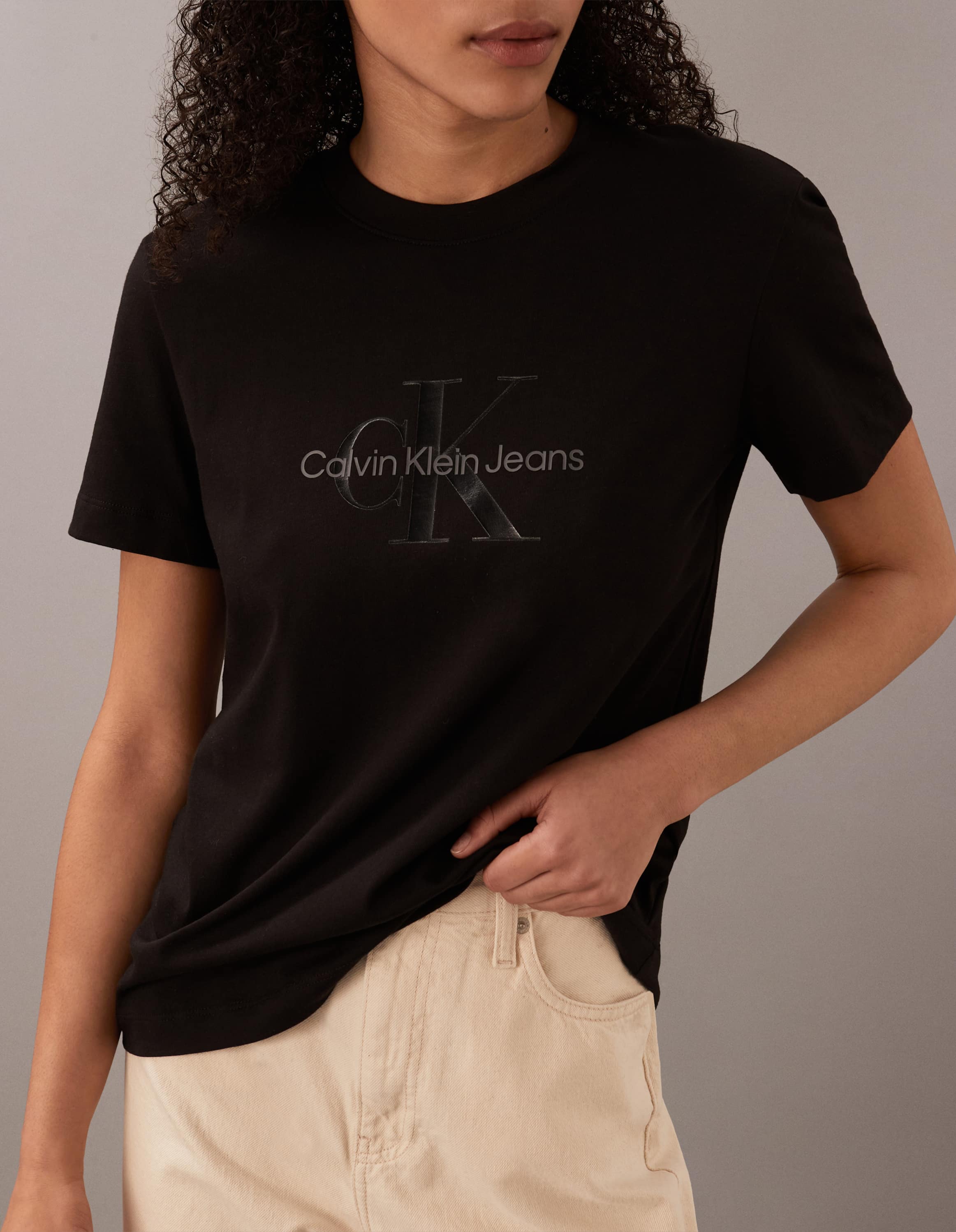 Glossy Monologo Regular Tee In Black