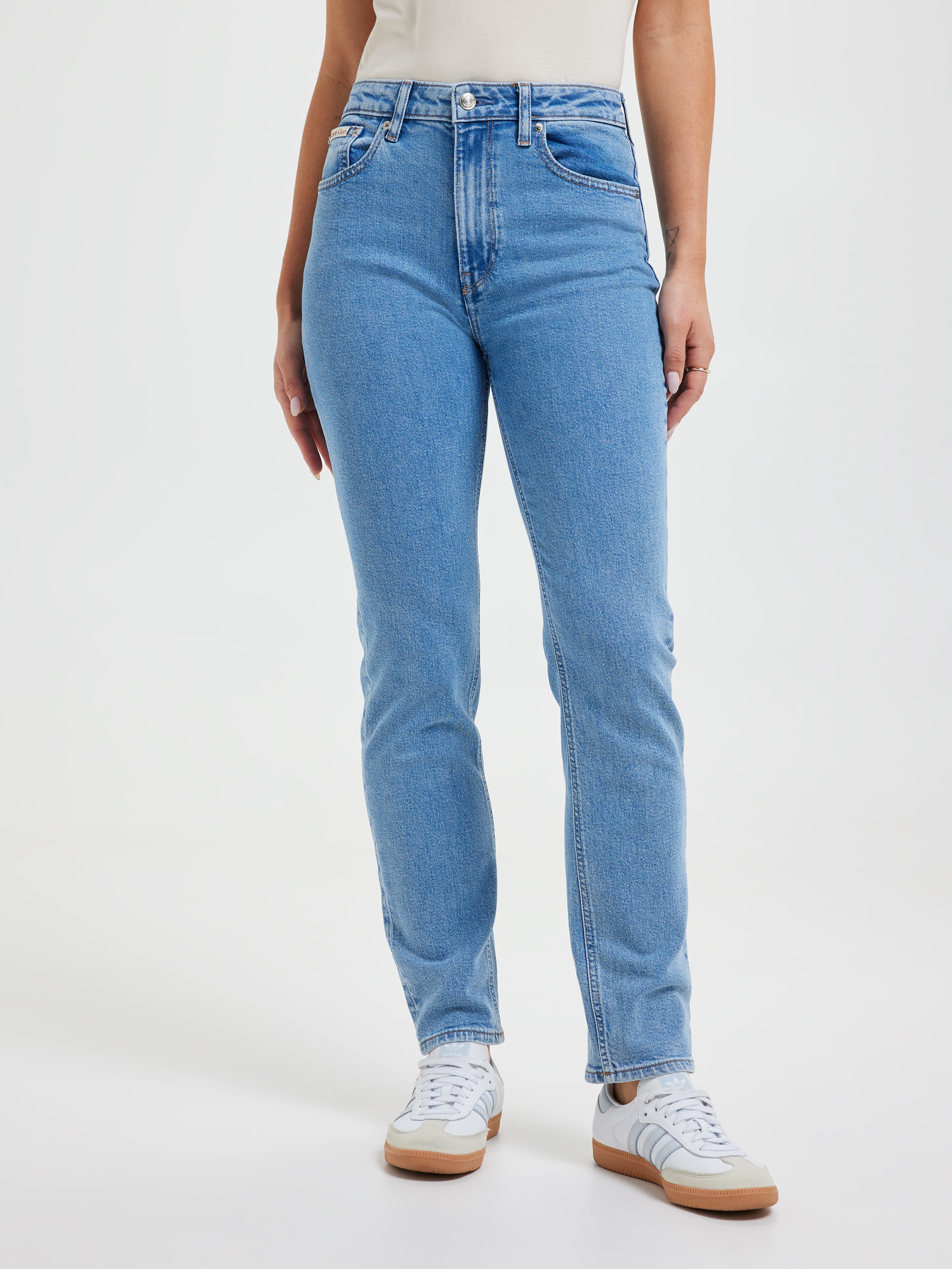 High Rise Slim In Coastal Blue