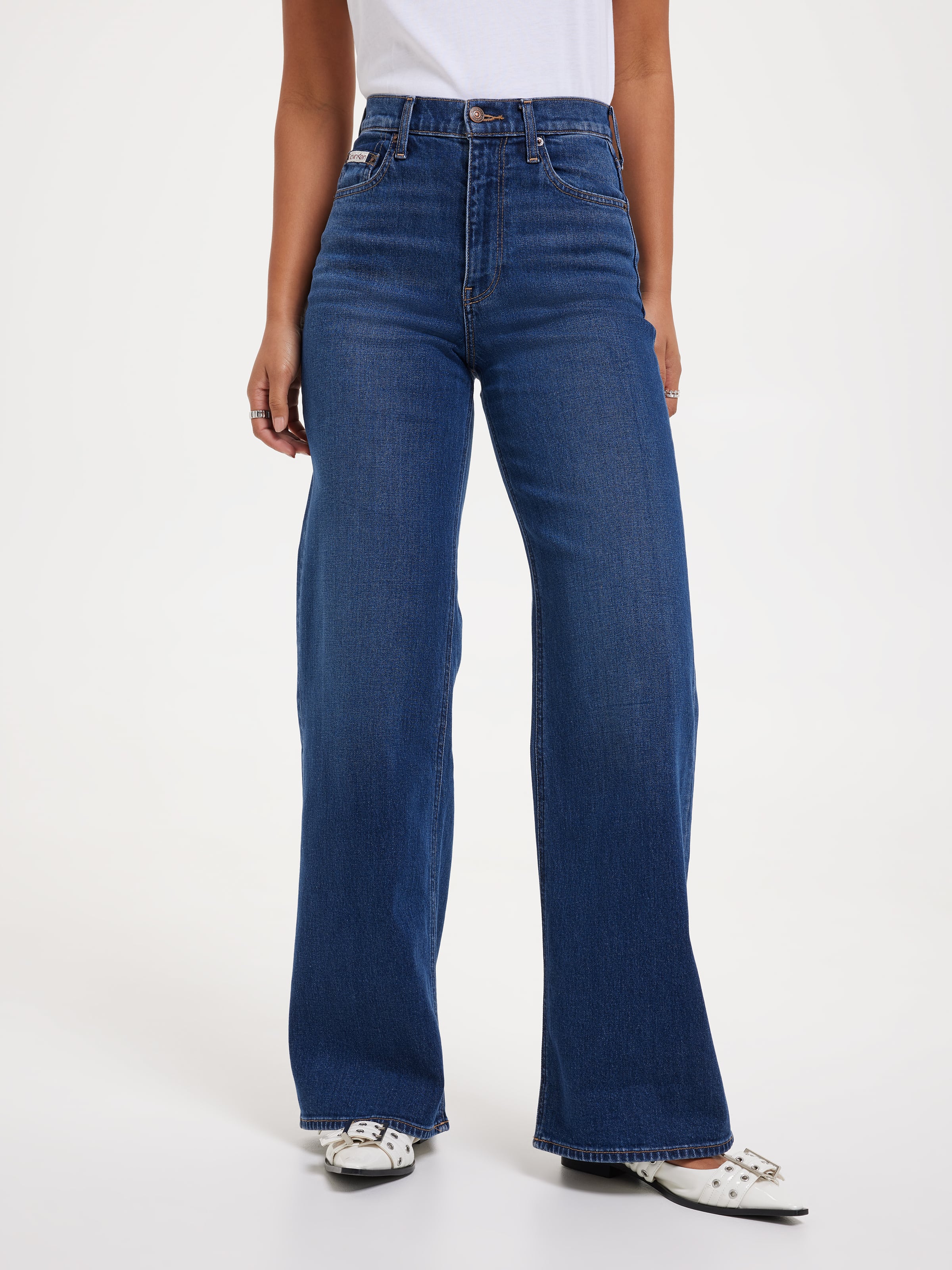 Wide Jean In Vintage Harbor
