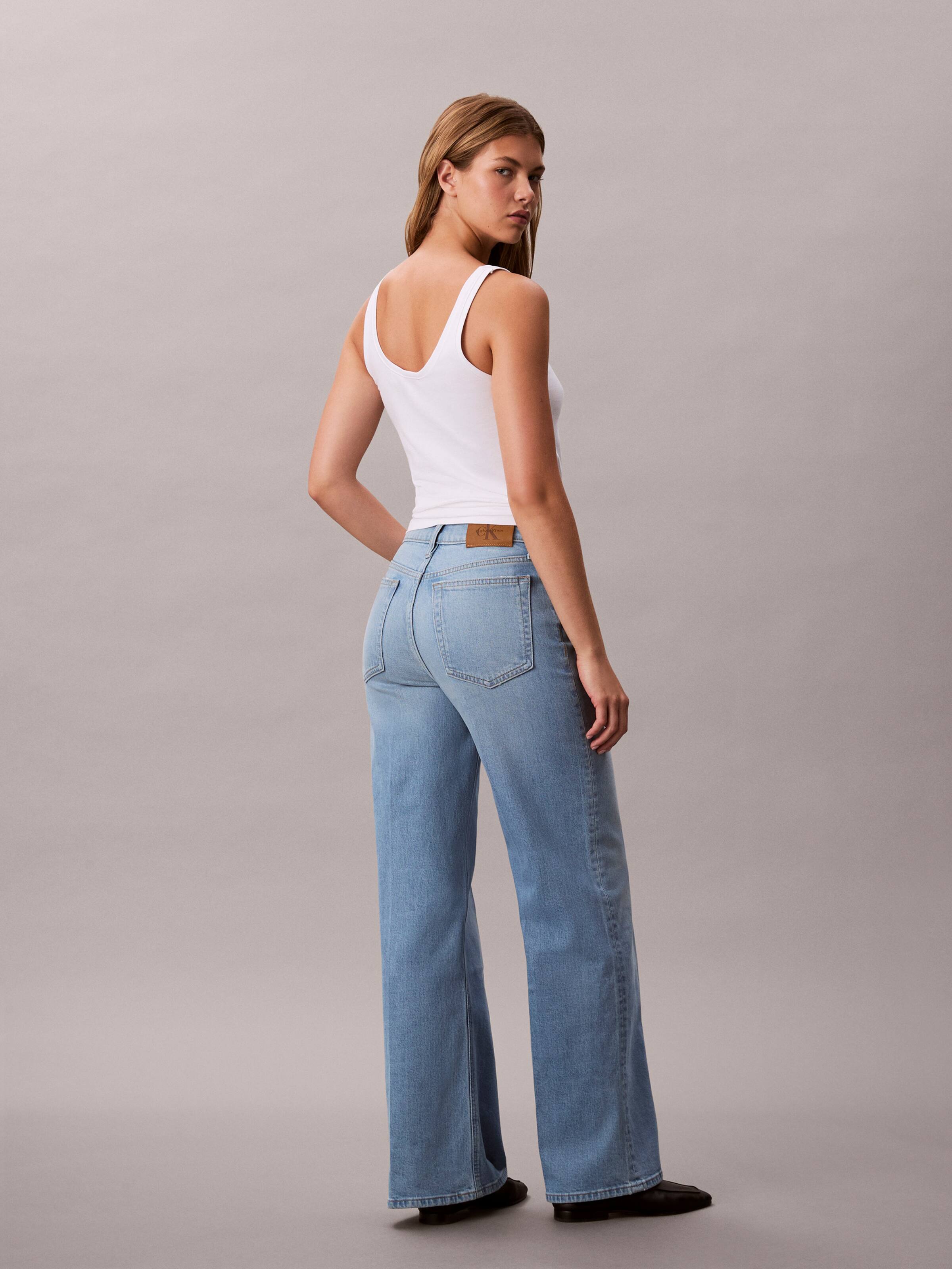 Ultra High Wide Leg In Glass Blue
