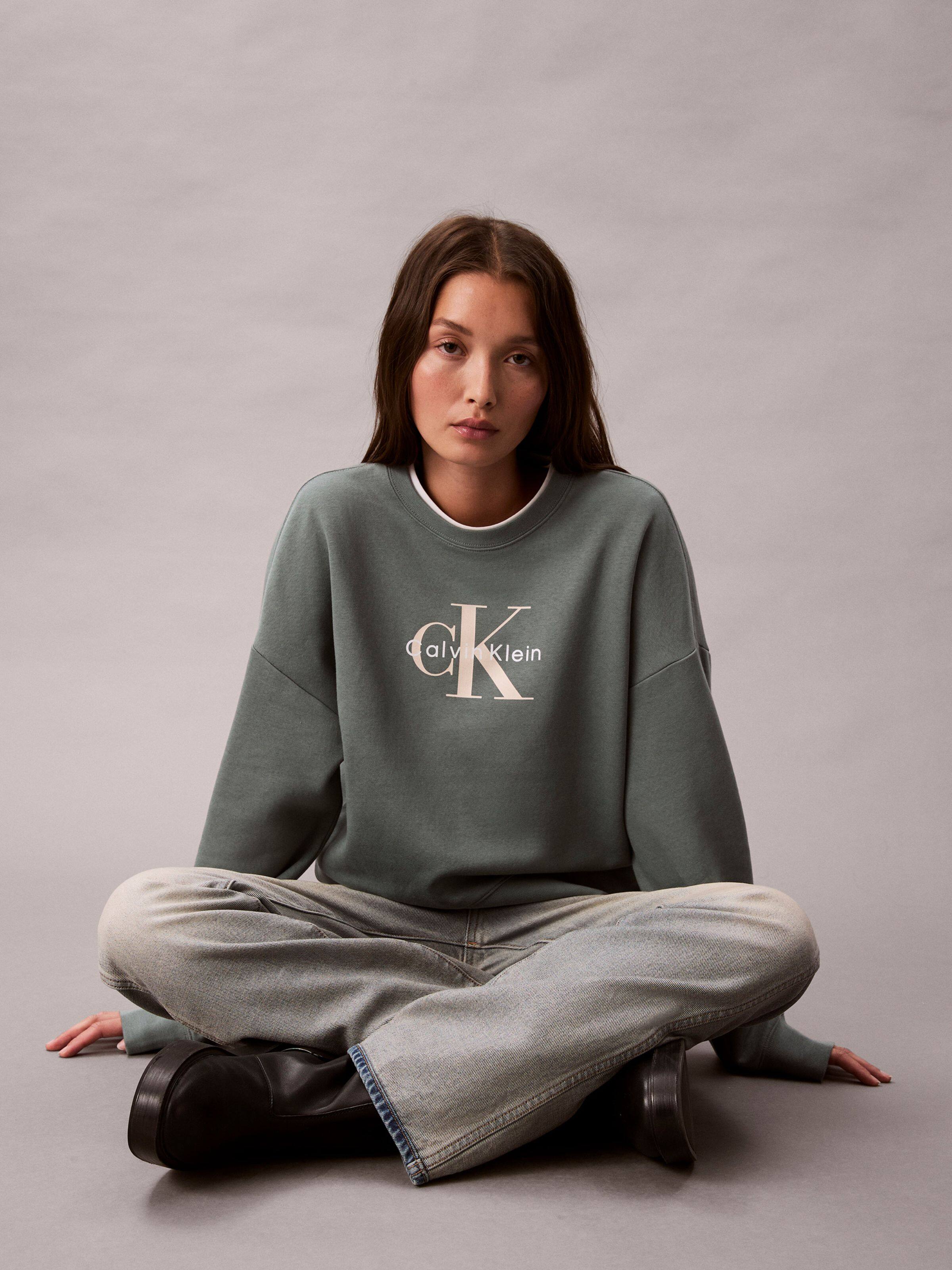 Monogram Logo Relaxed Sweat In Autumn Green