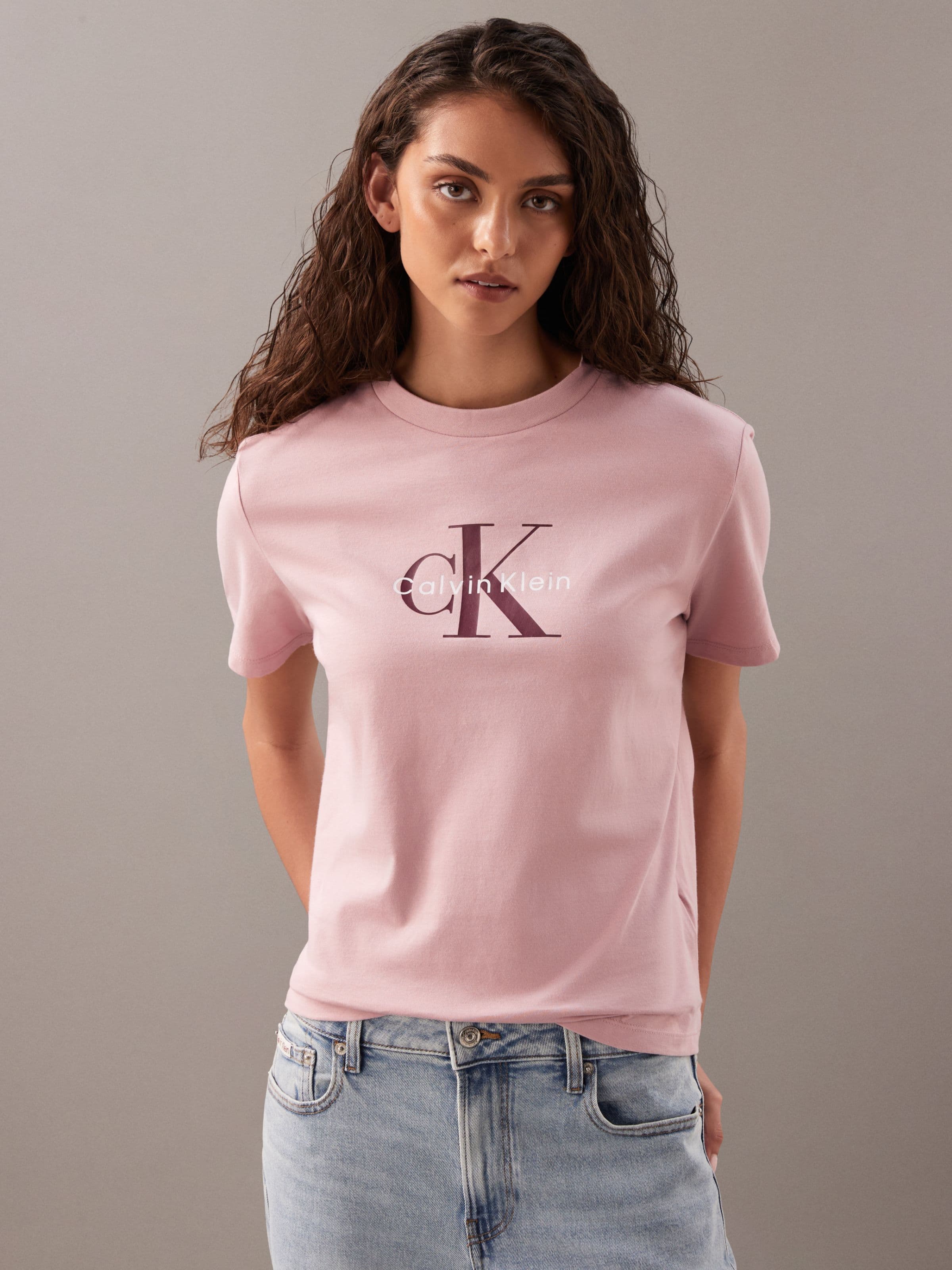 Hero Short Sleeve Classic Monologo In Pale Mauve