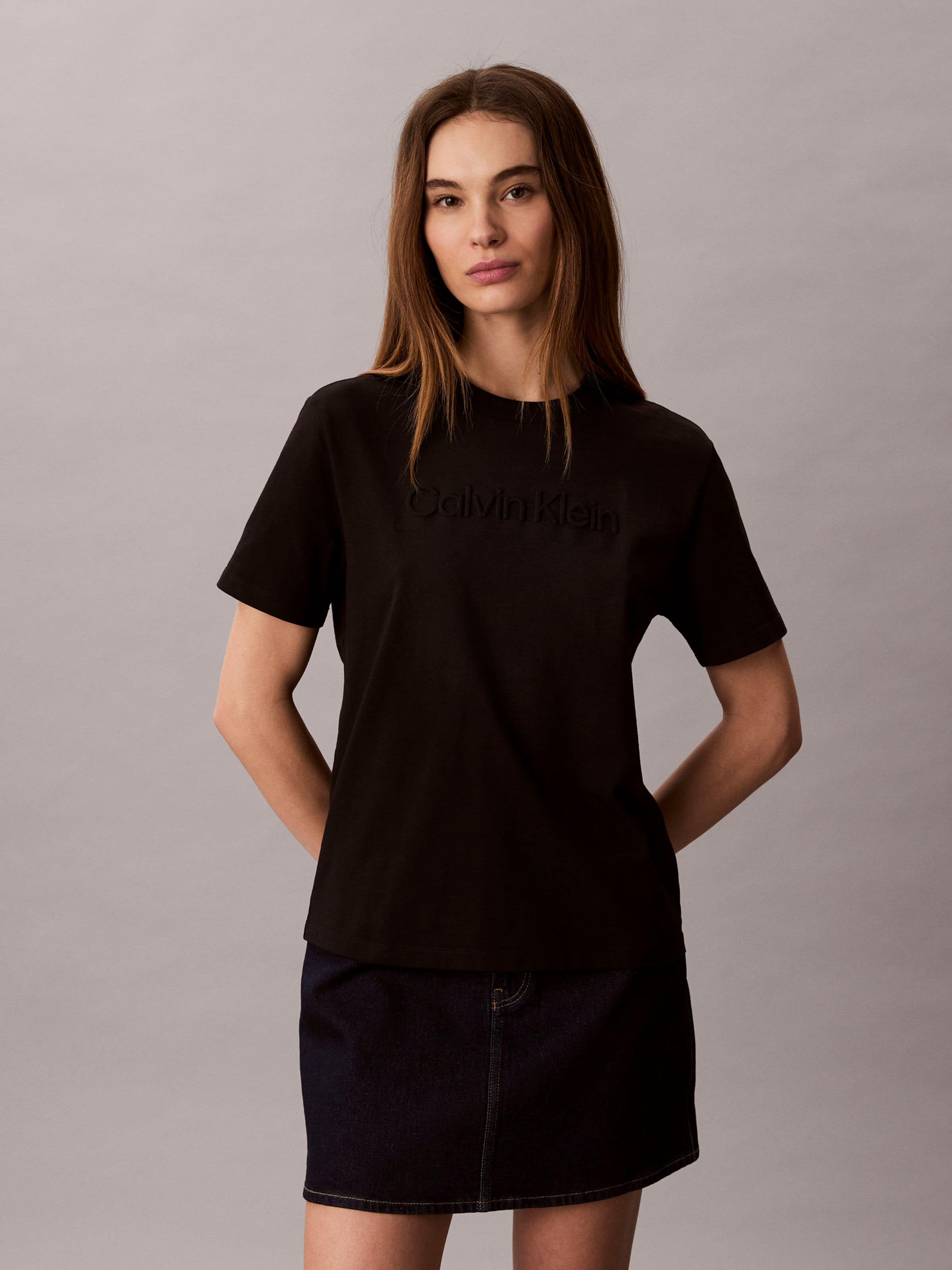 Classic Embossed Logo Tee In Black