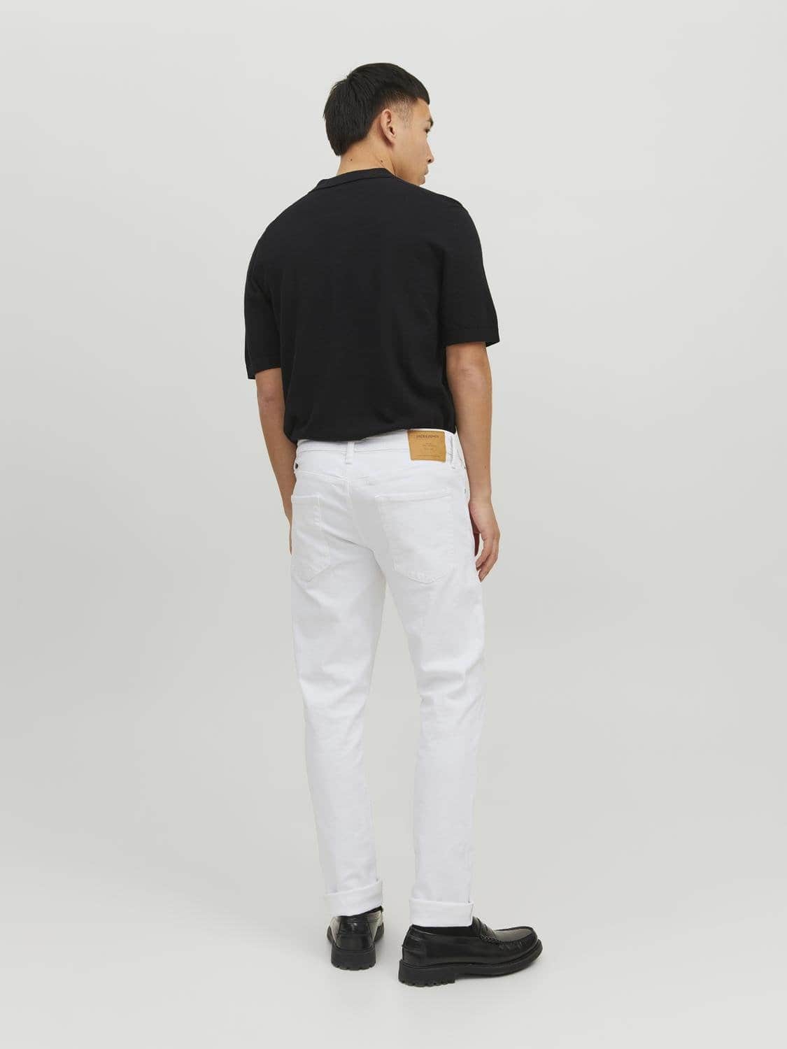 Glenn Slim Taper In White