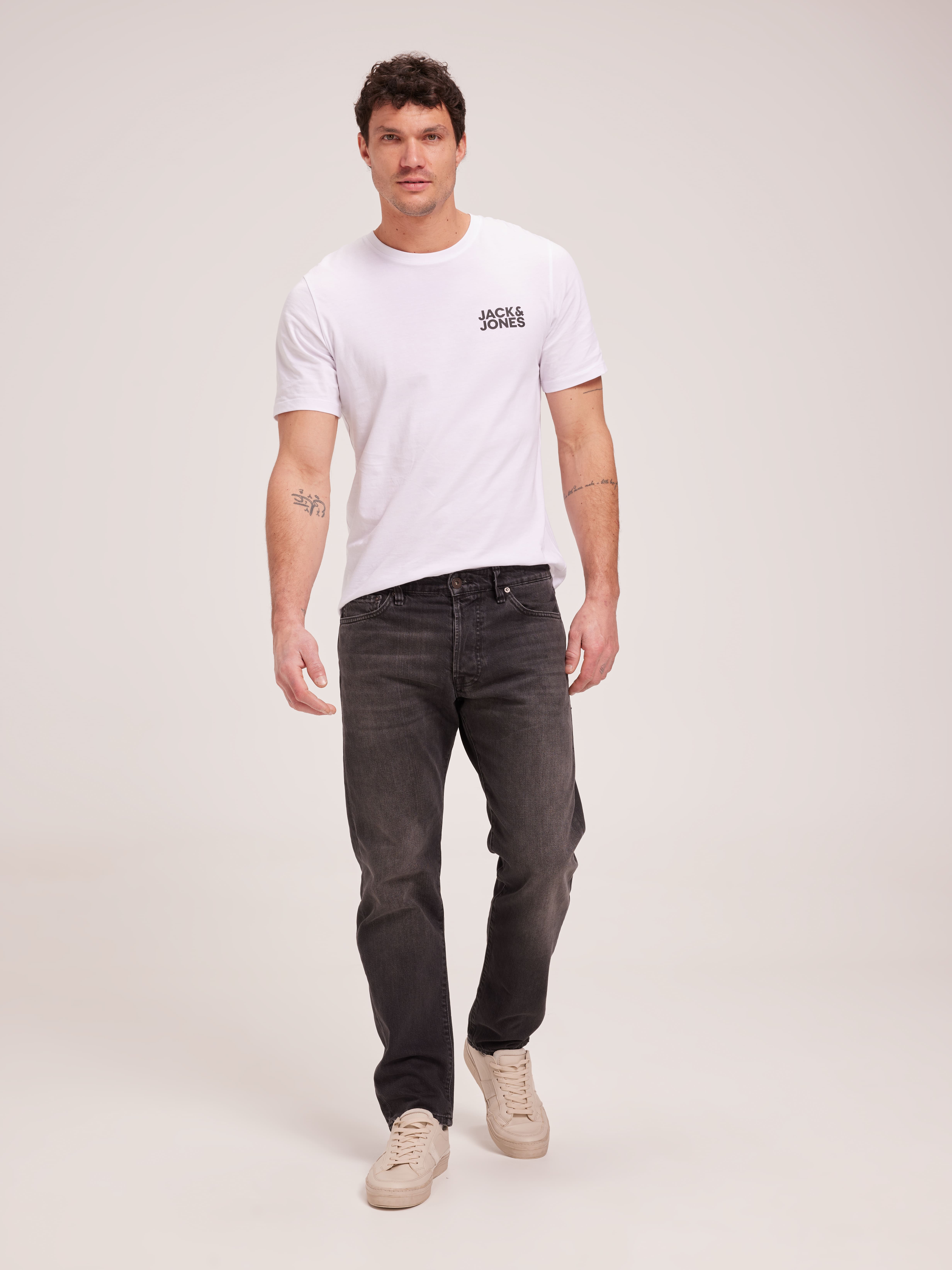 Chris Loose Fit Jean In Black Denim