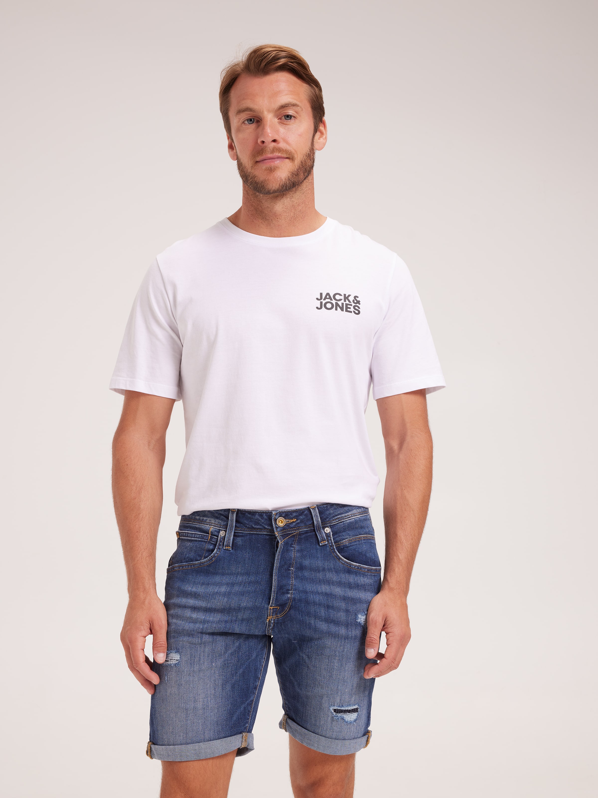 Rick Fox Short In Ripped Mid Blue Denim