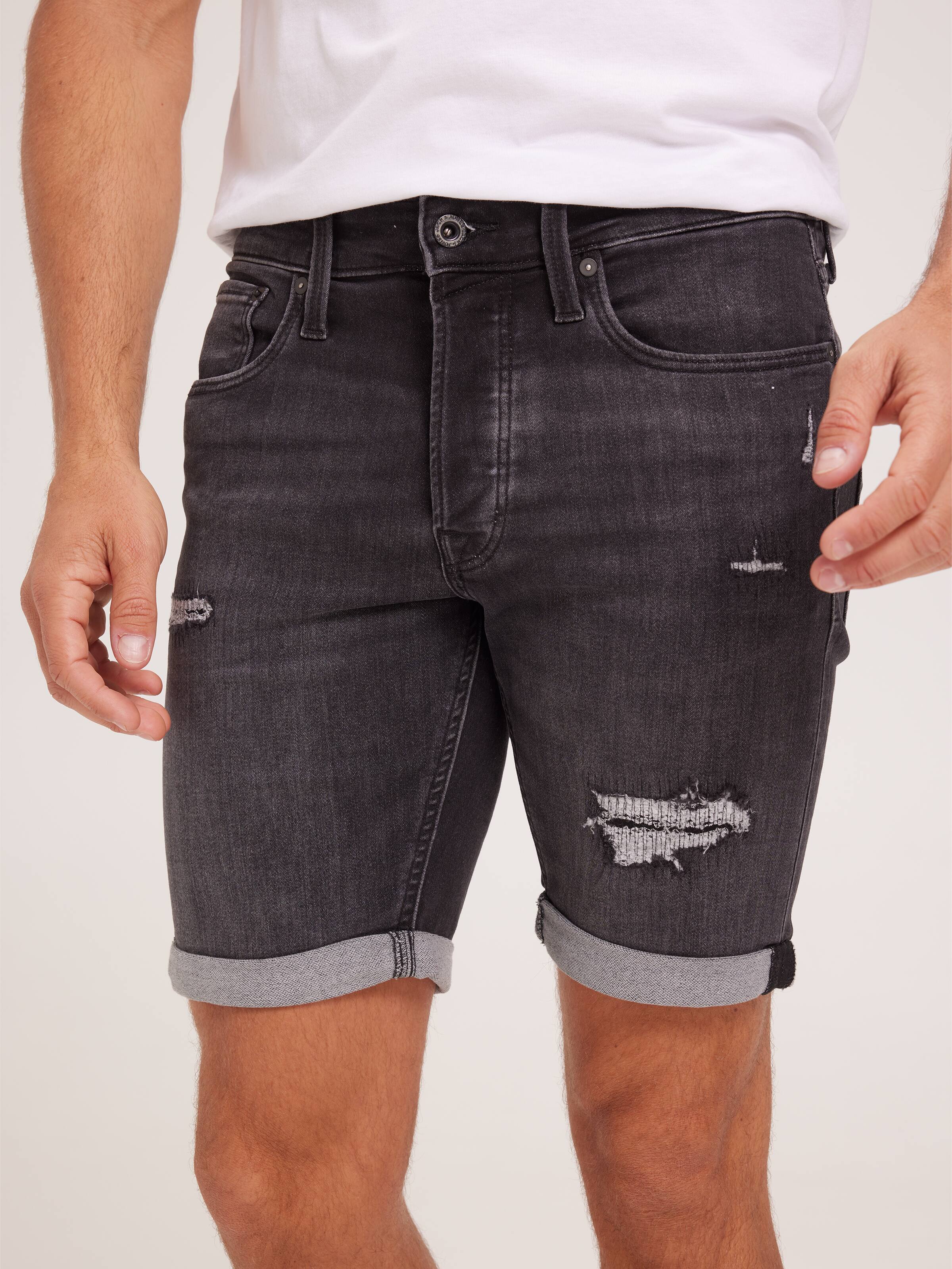 Rick Icon Short In Ripped Wash Black