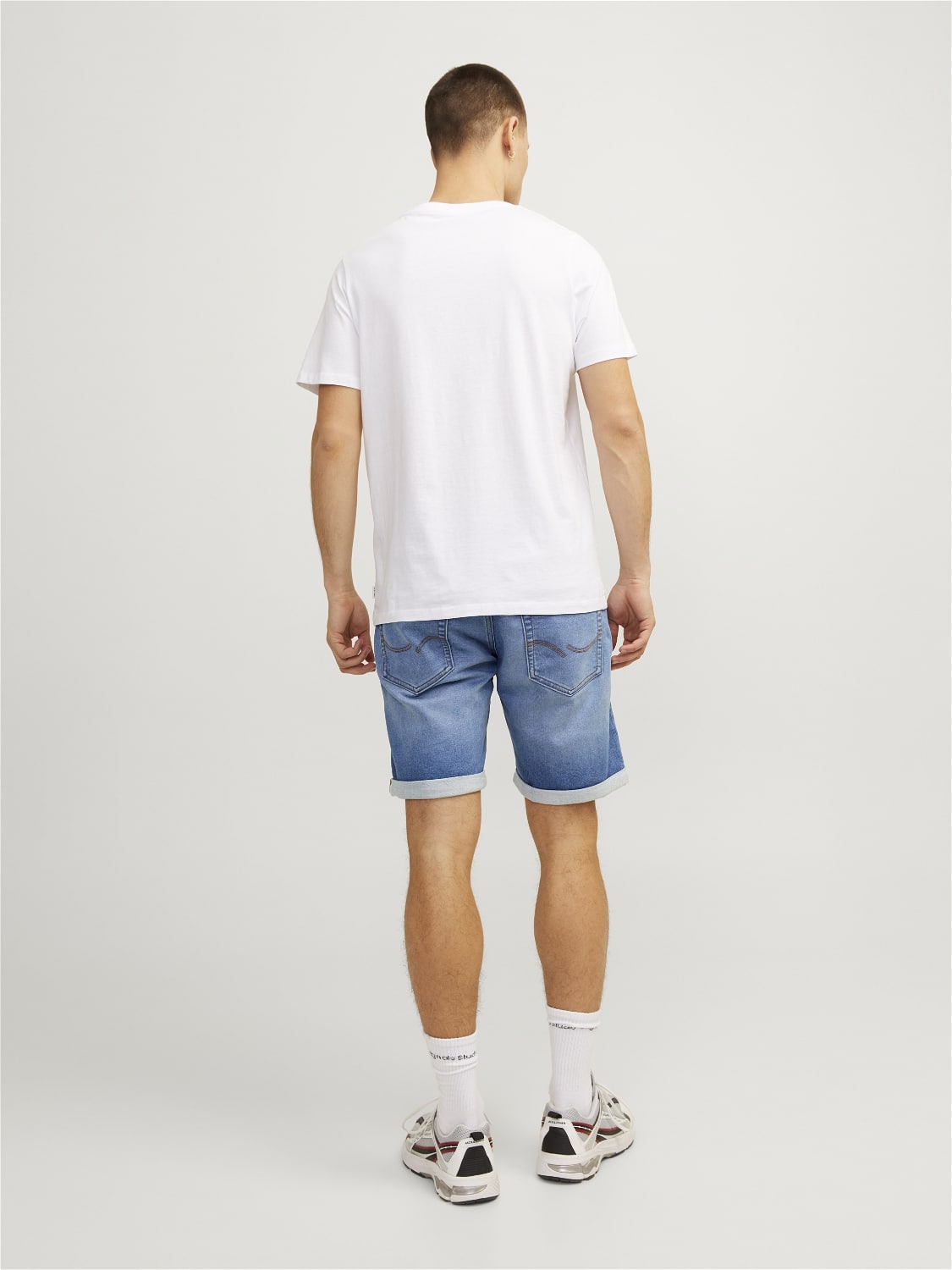 Rick Icon Short In Ripped Light Denim