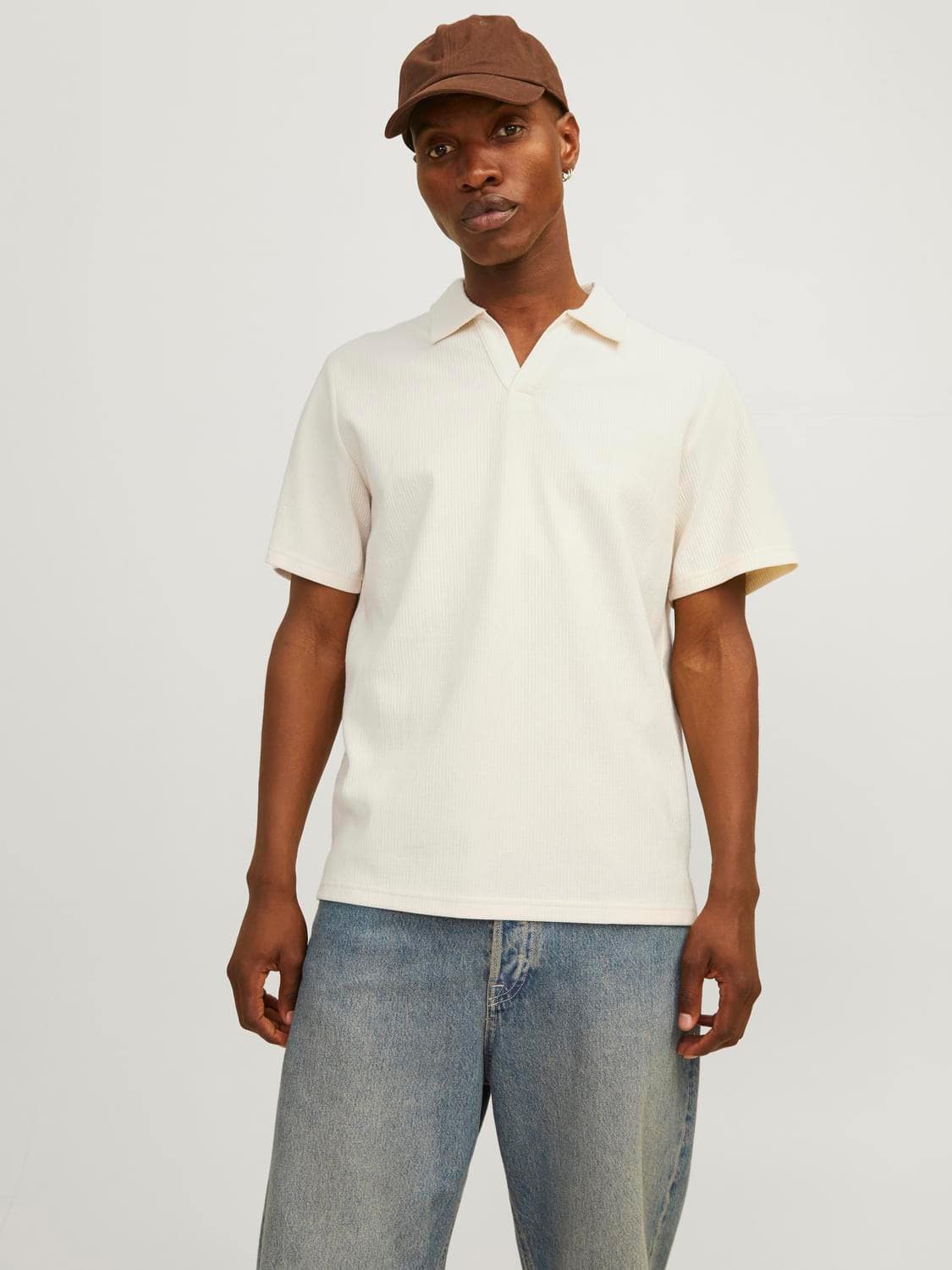Brooklyn Split Neck Polo In Antique White