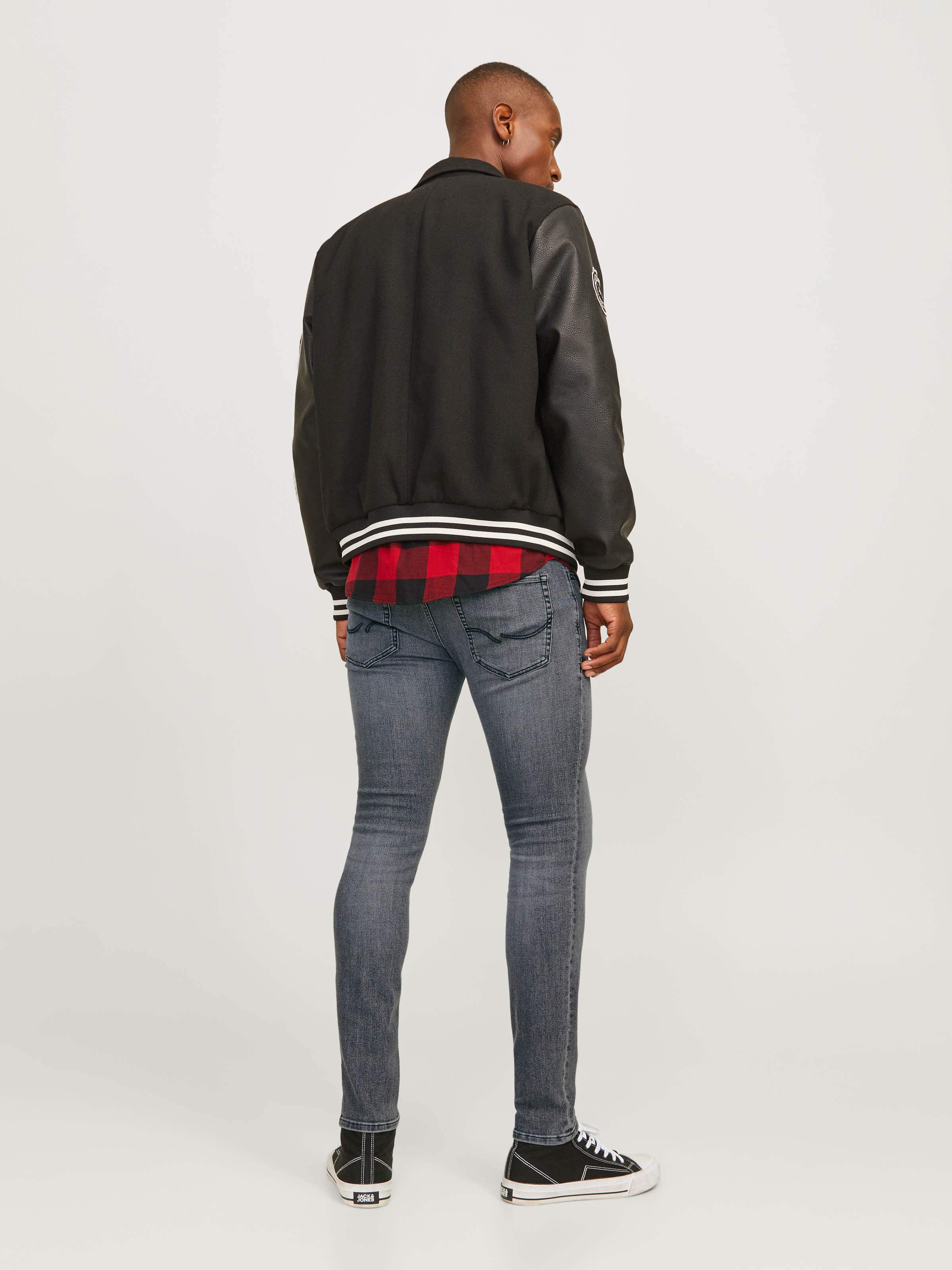 Liam Skinny Jean In Grey