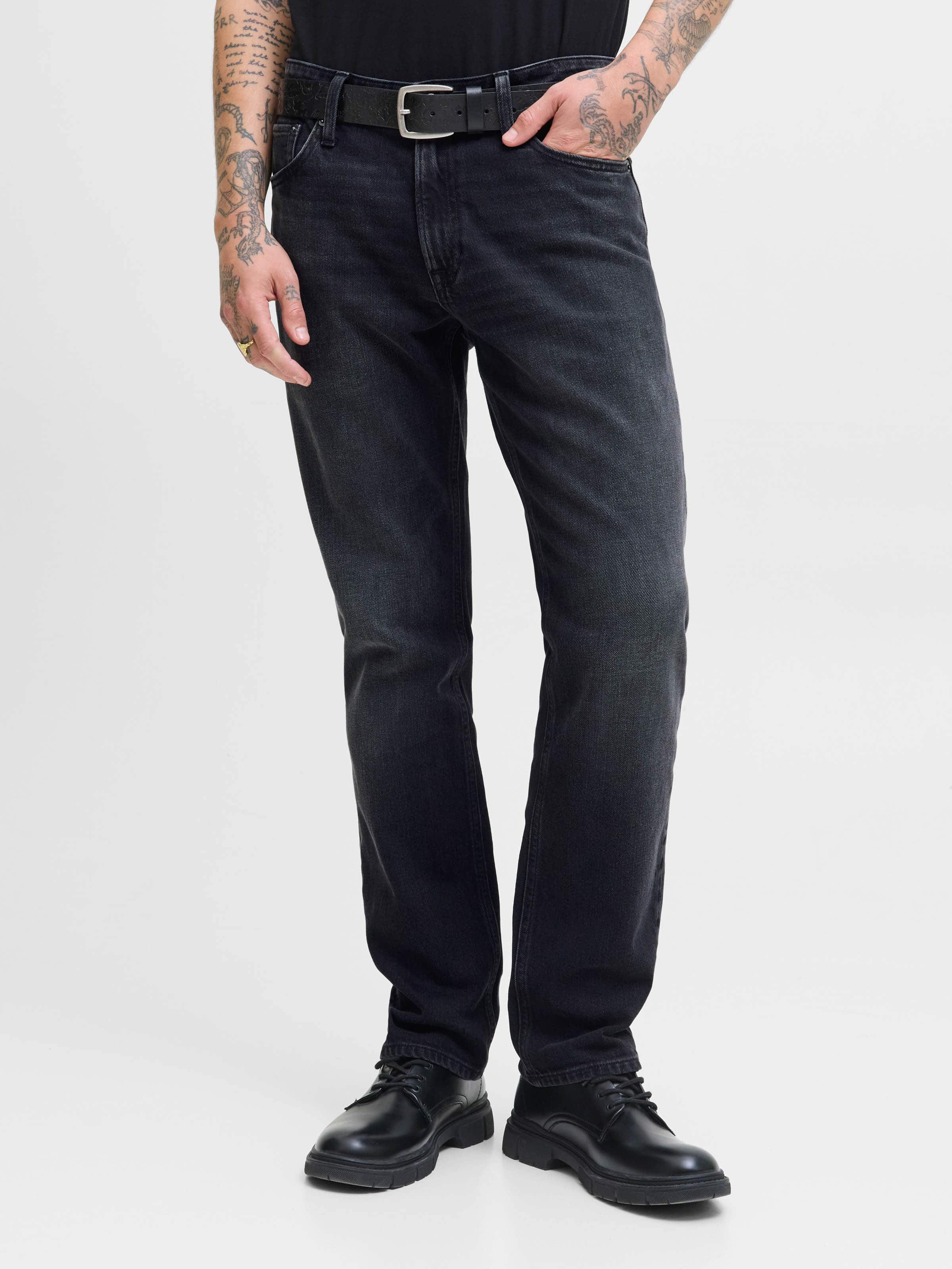Clark Regular Straight In 394 Black