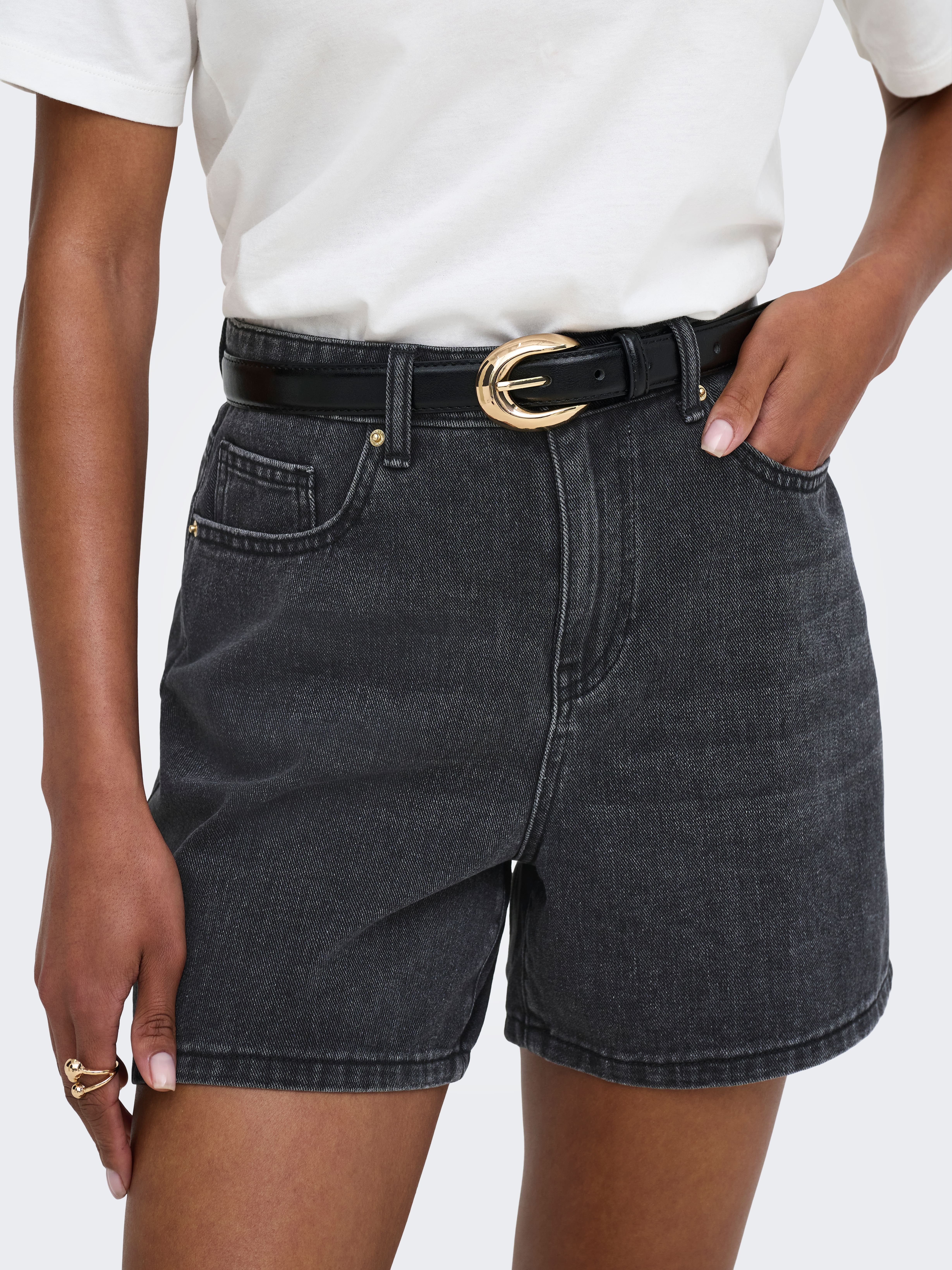 Phine Denim Shorts In Black