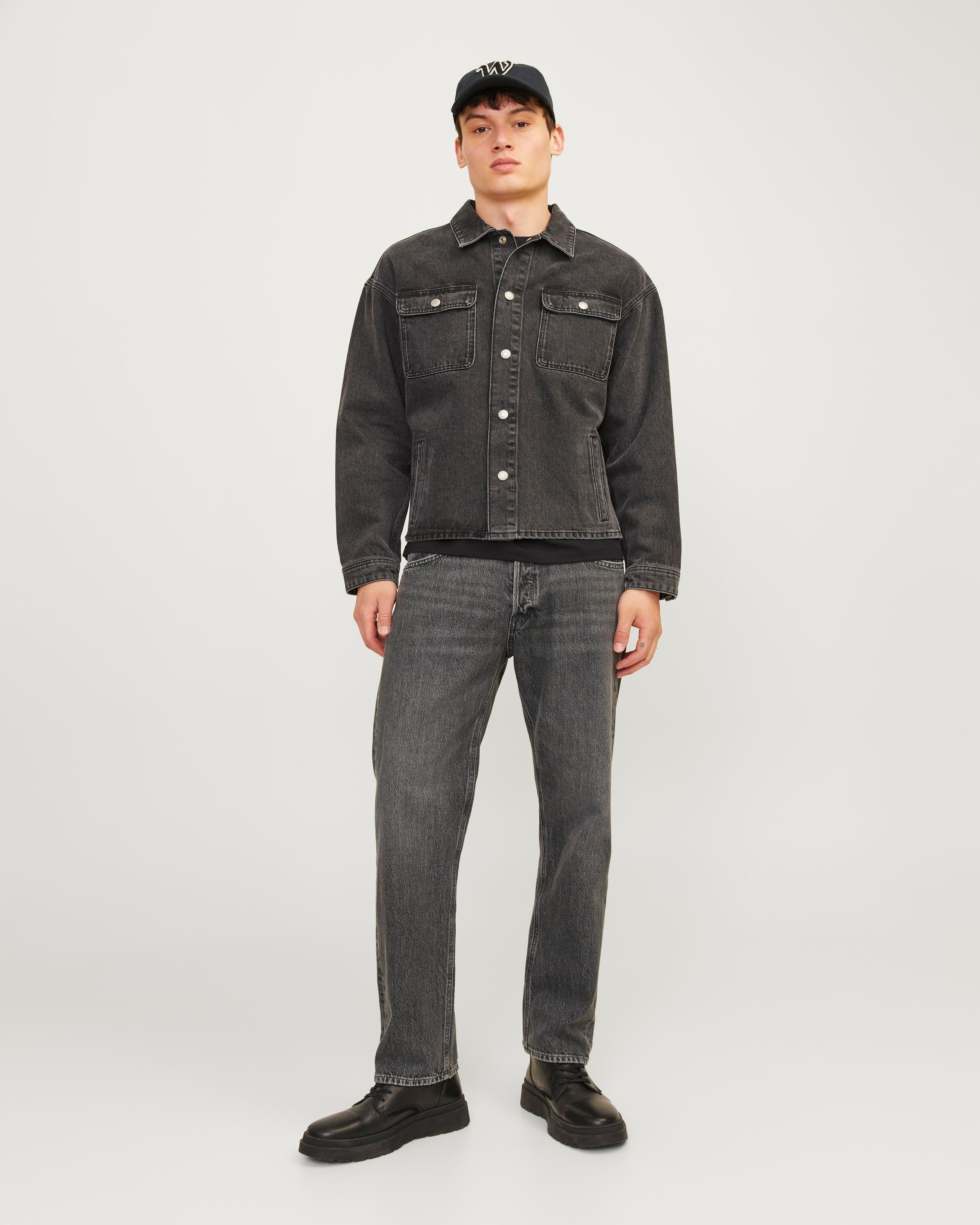 Chris Original Straight Jean In 444 Black Denim