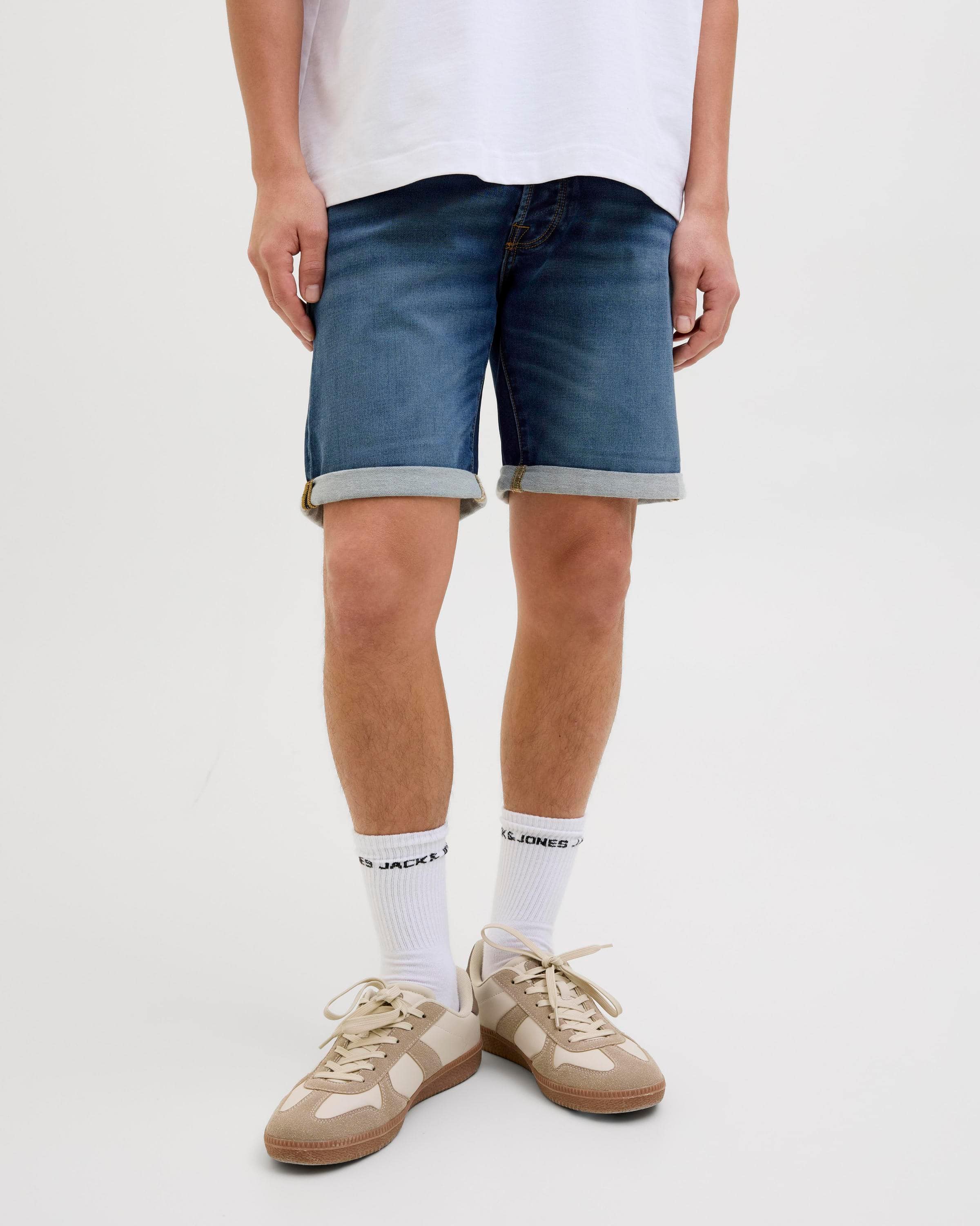 Rick Icon Short In 132 Blue Denim
