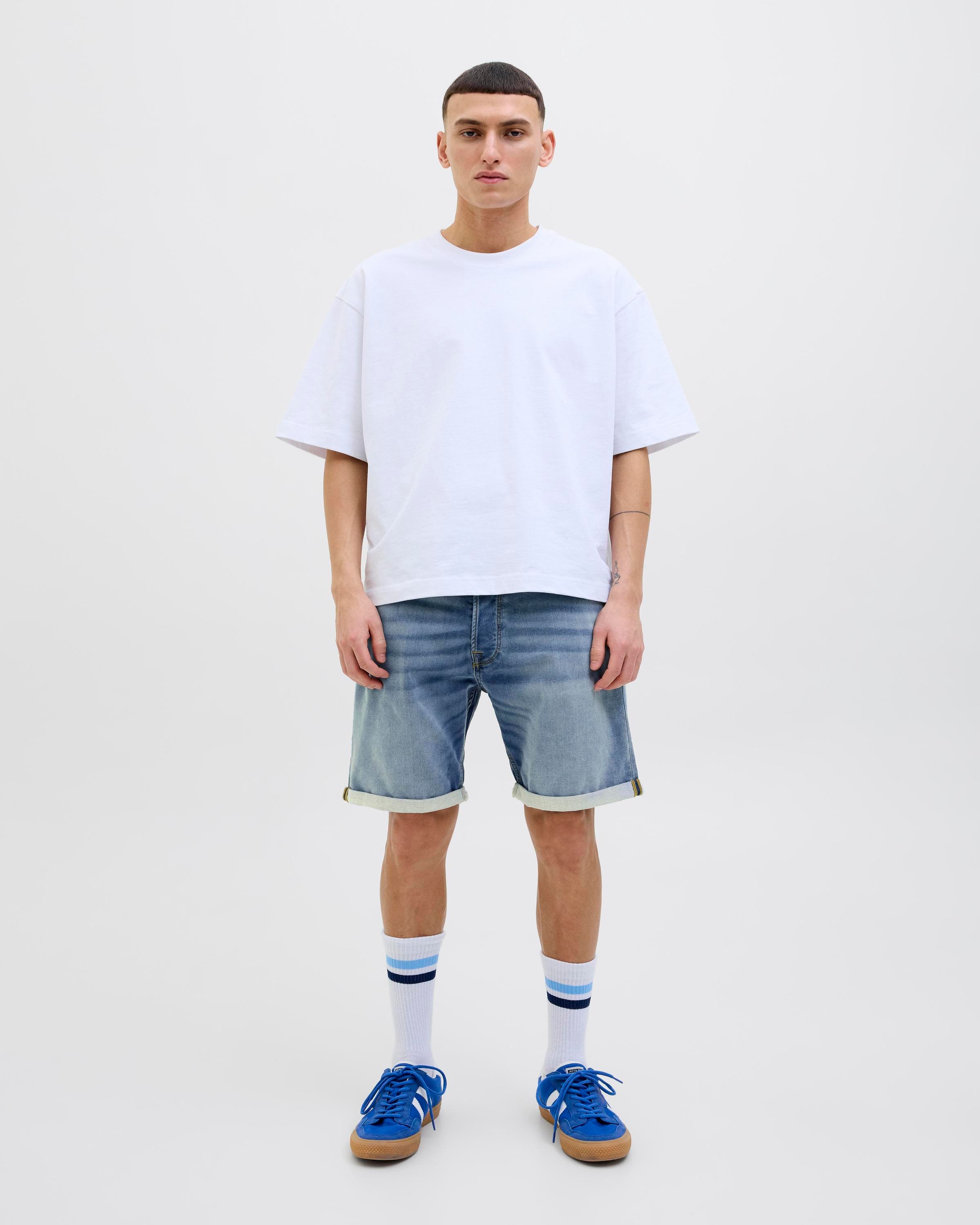 Rick Icon Short In 129 Blue Denim