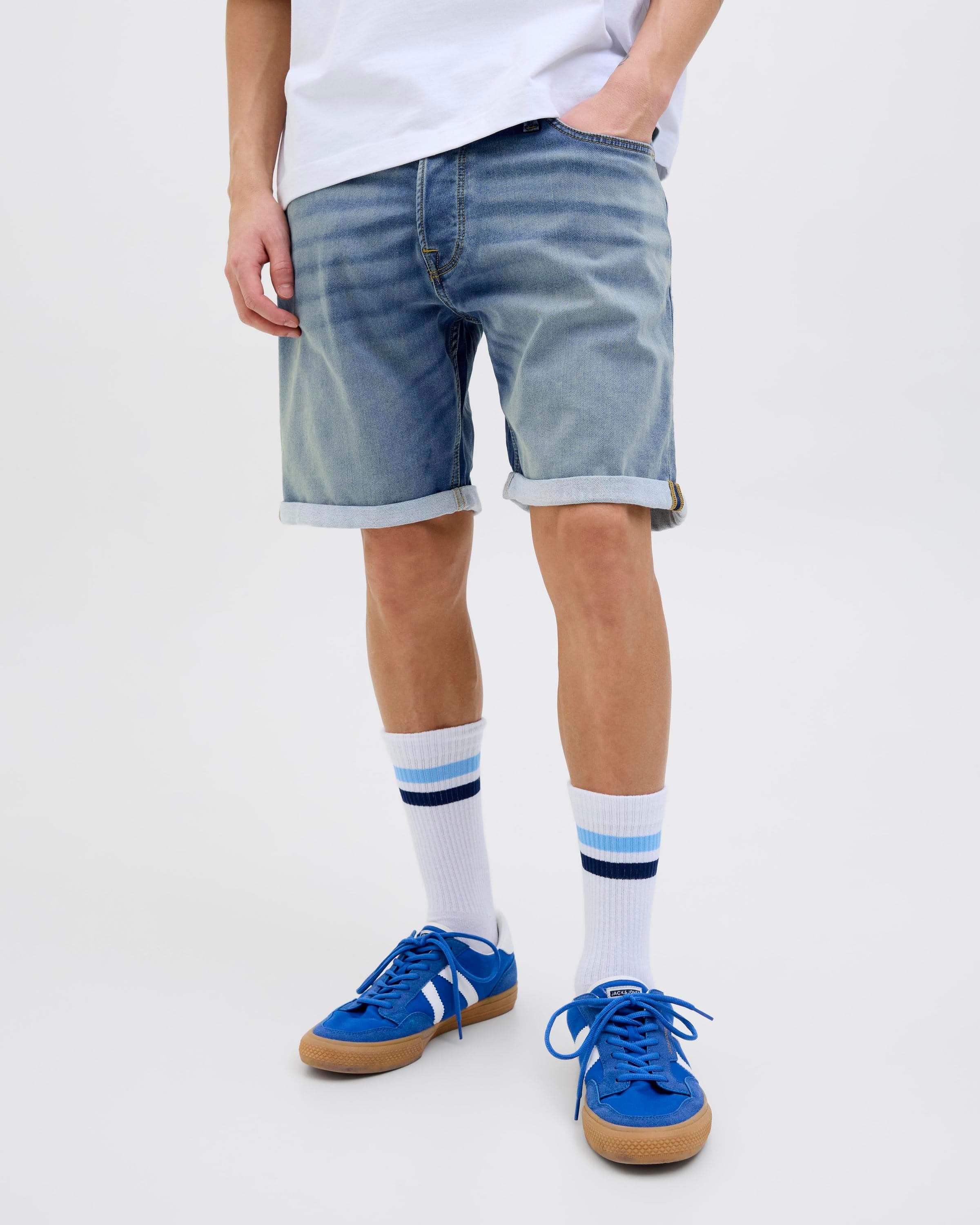 Rick Icon Short In 129 Blue Denim