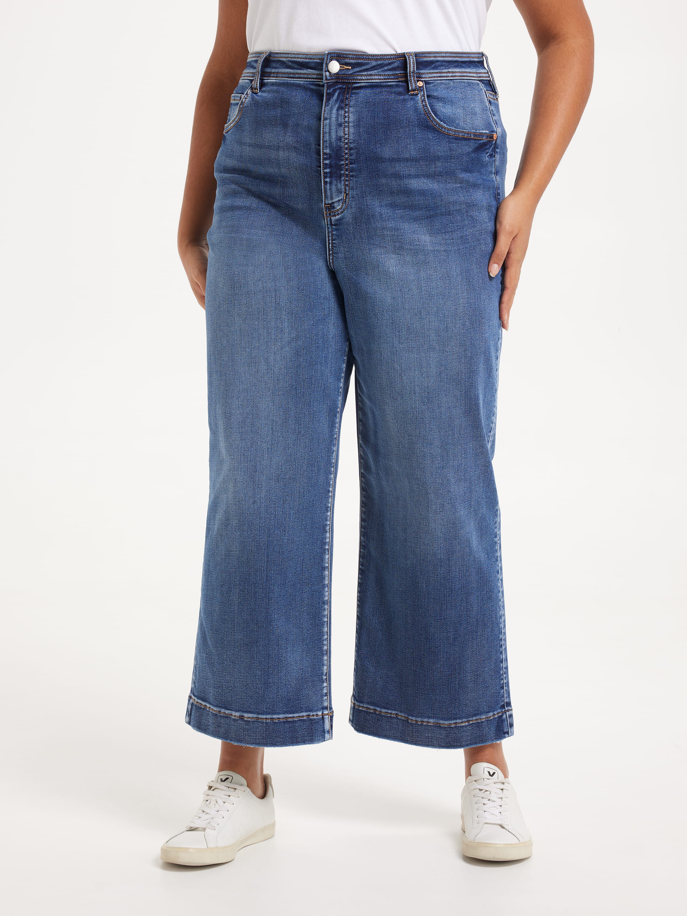 Curve Amaze High Rise Wide Leg Crop Jean