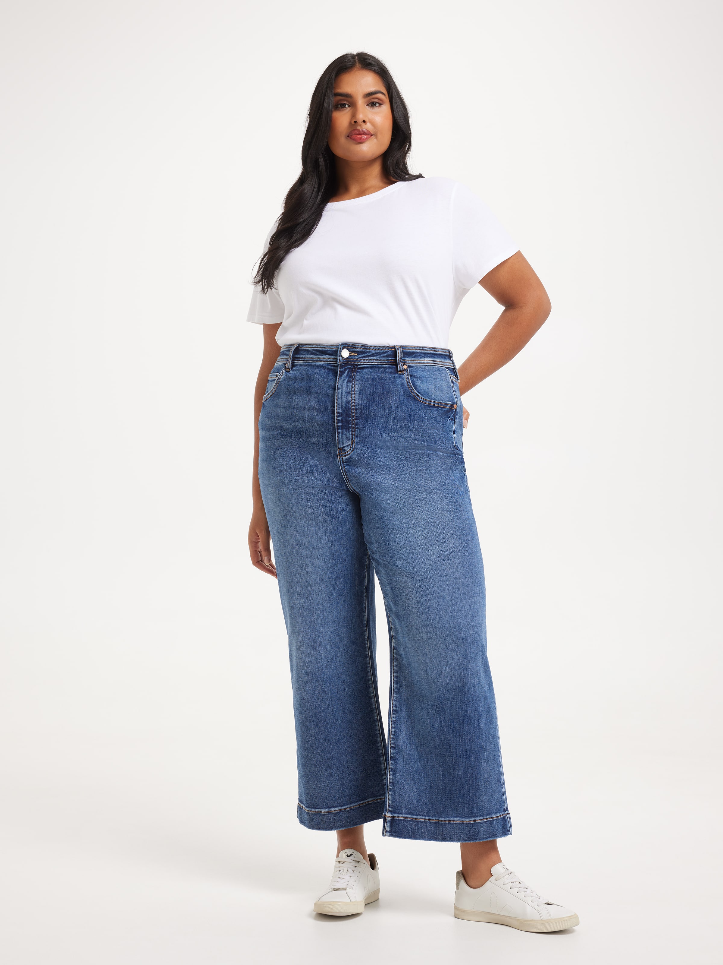 Curve Amaze High Rise Wide Leg Crop Jean