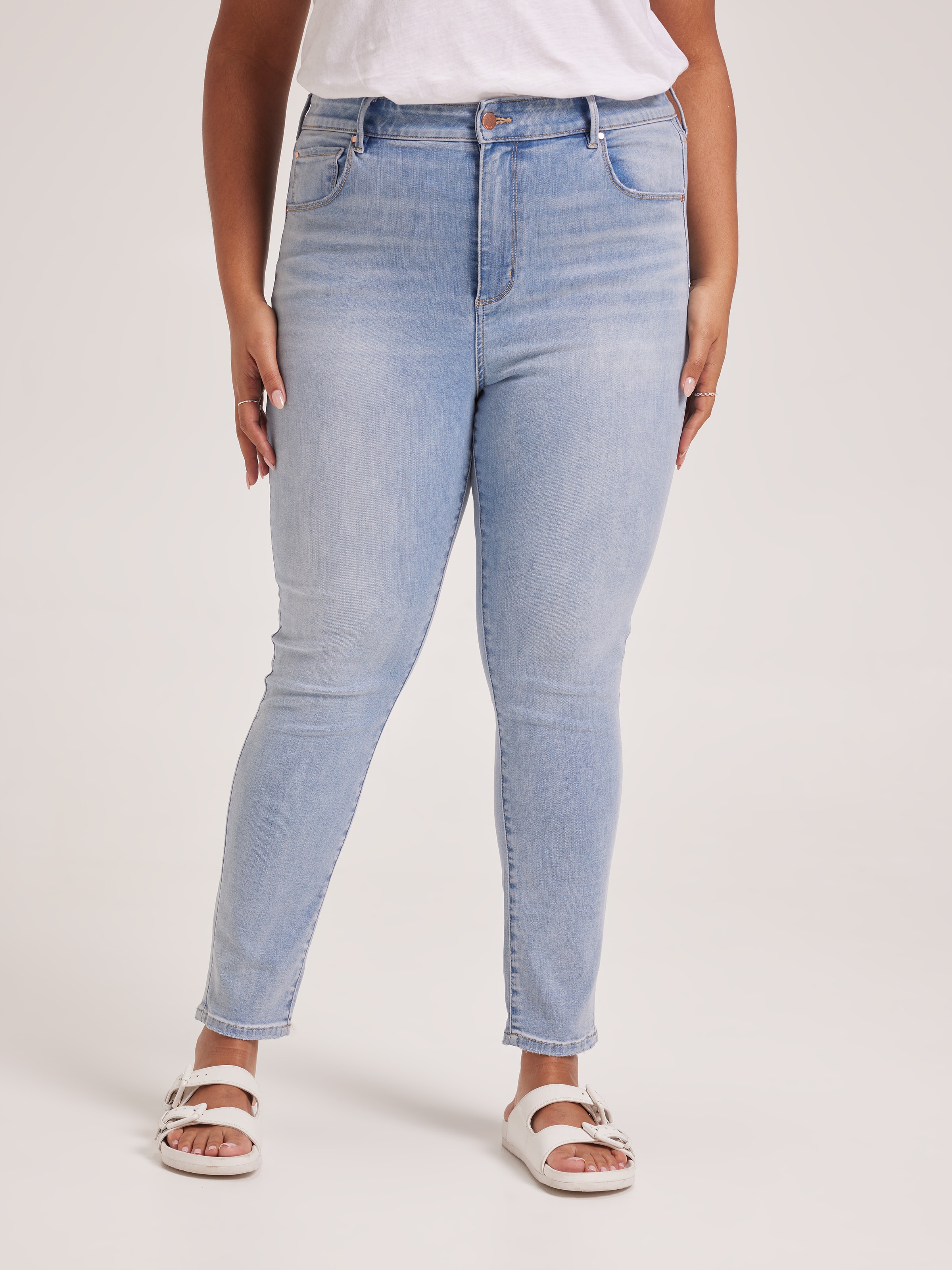 Curve Super High Rise Super Skinny Jean