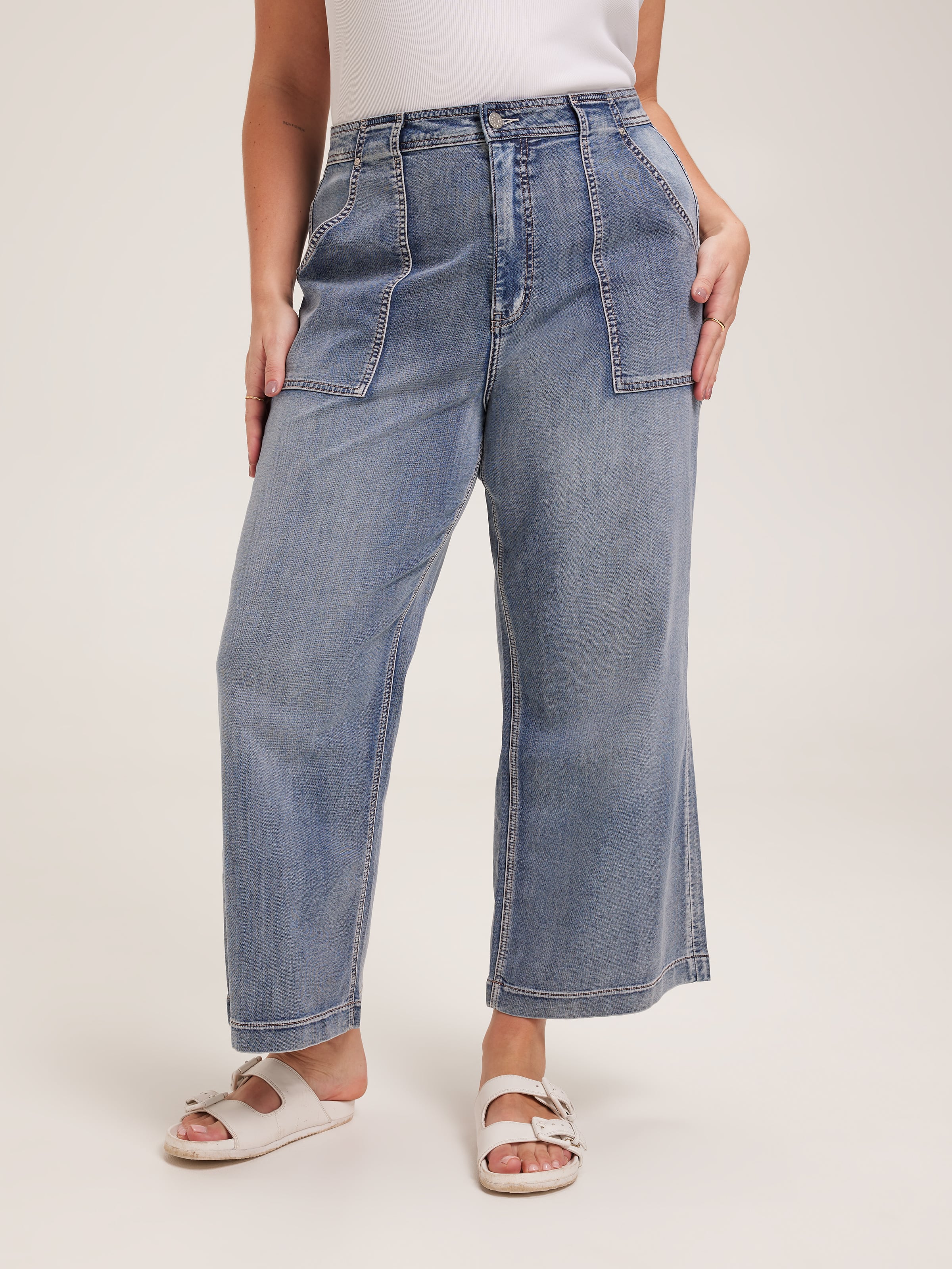 Curve Amaze Utility Wide Ankle Jean
