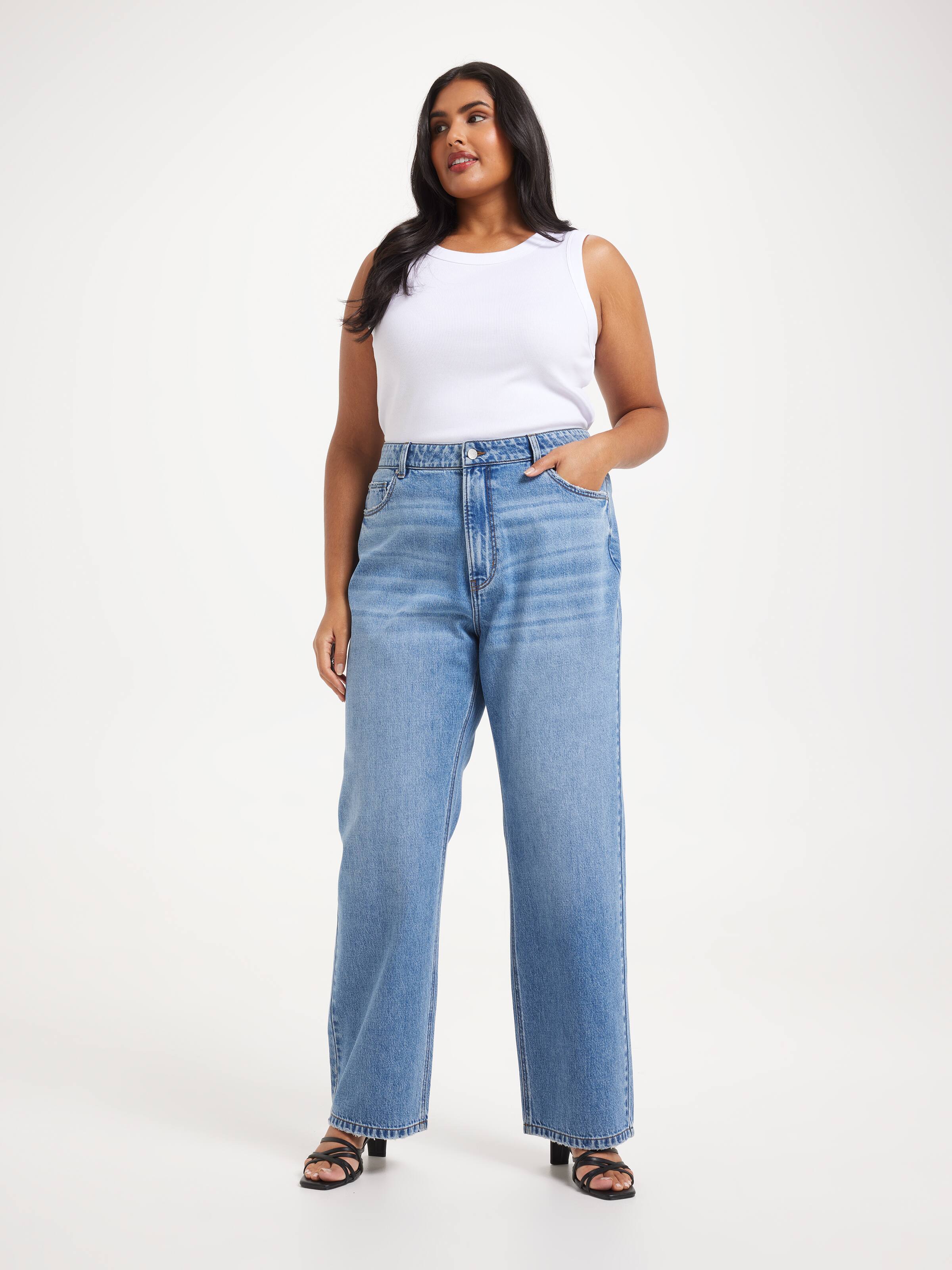 Curve Originals Jules Relaxed Straight Jean